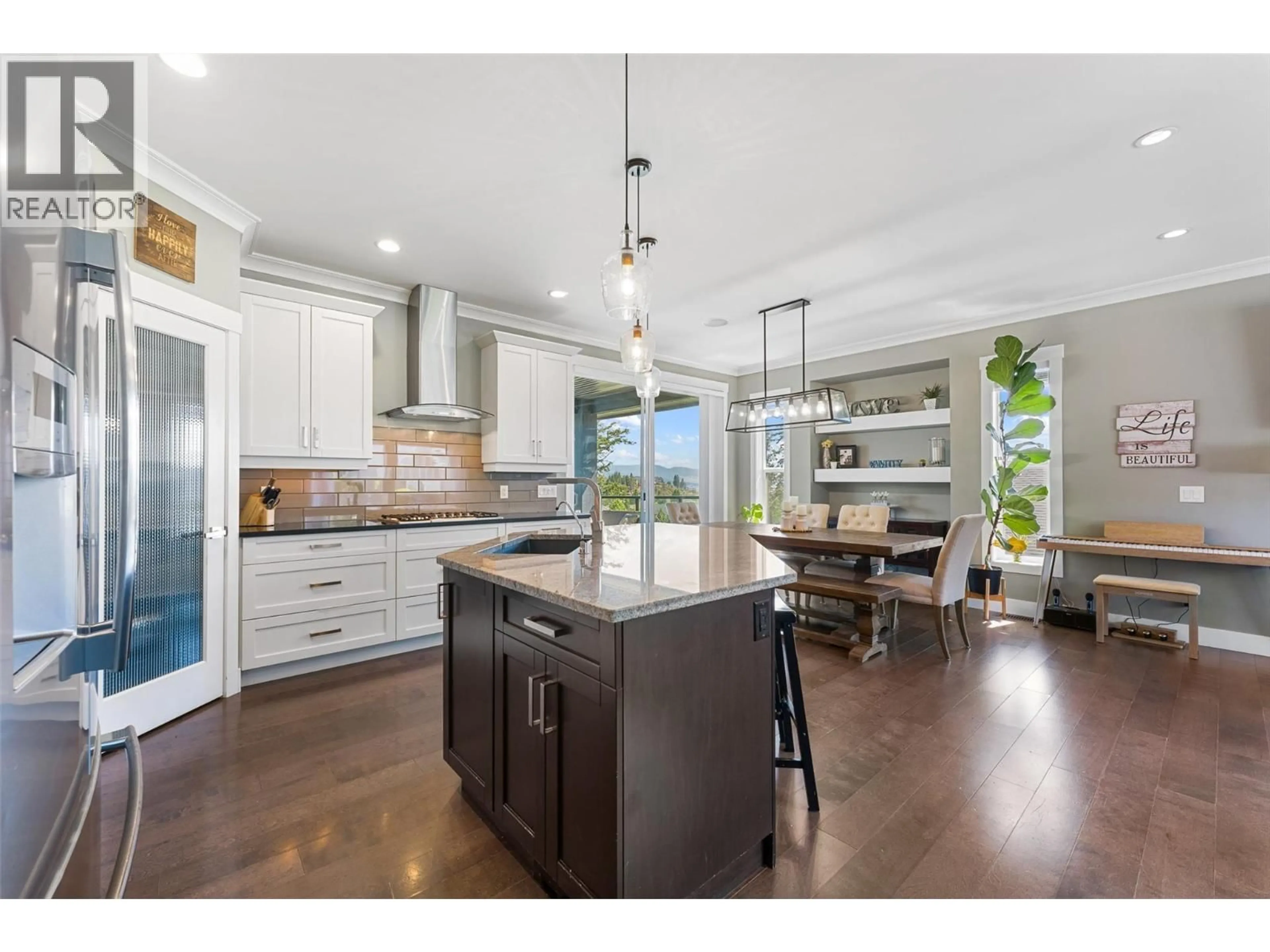 Open concept kitchen, unknown for 13157 SHORELINE DRIVE, Lake Country British Columbia V4V2T2