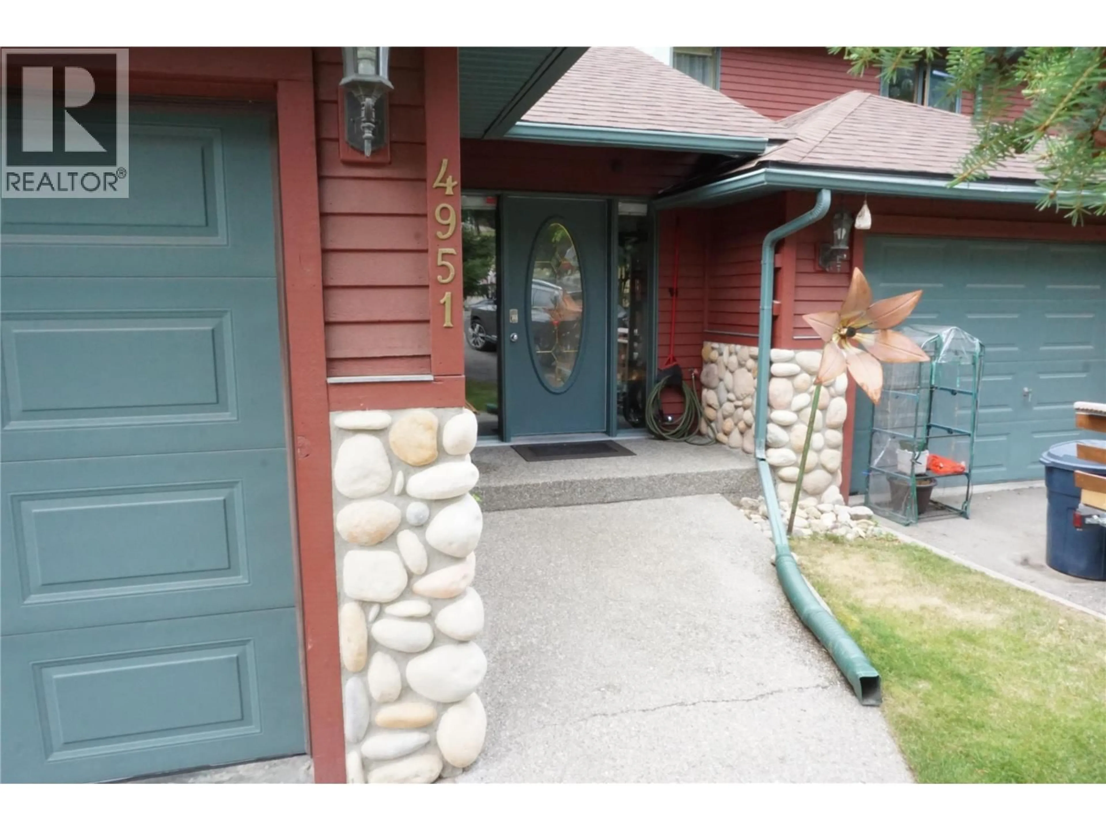 Unknown for 4951 HOT SPRINGS ROAD, Fairmont Hot Springs British Columbia V0B1L1