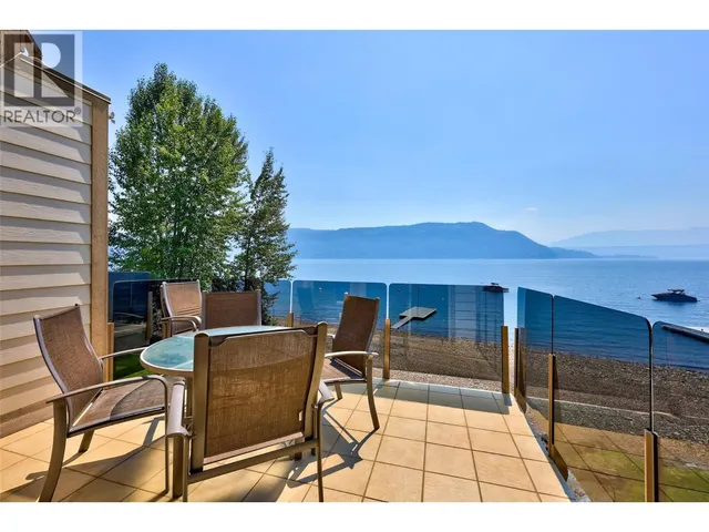 3 - 1959 BRISTOW ROAD, North Shuswap 5