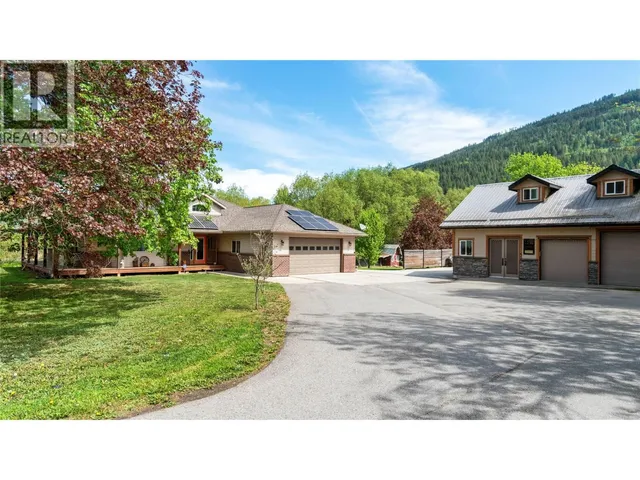 3960 50 STREET NORTHEAST, Salmon Arm