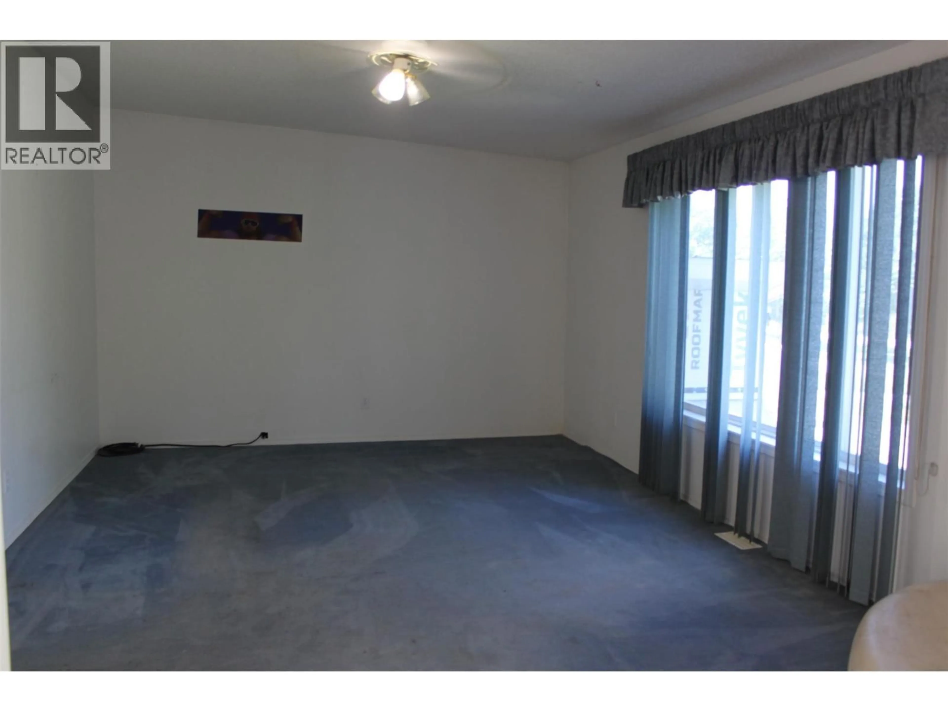 A pic of a room for 129 OAK STREET, Fauquier British Columbia V0G1K0
