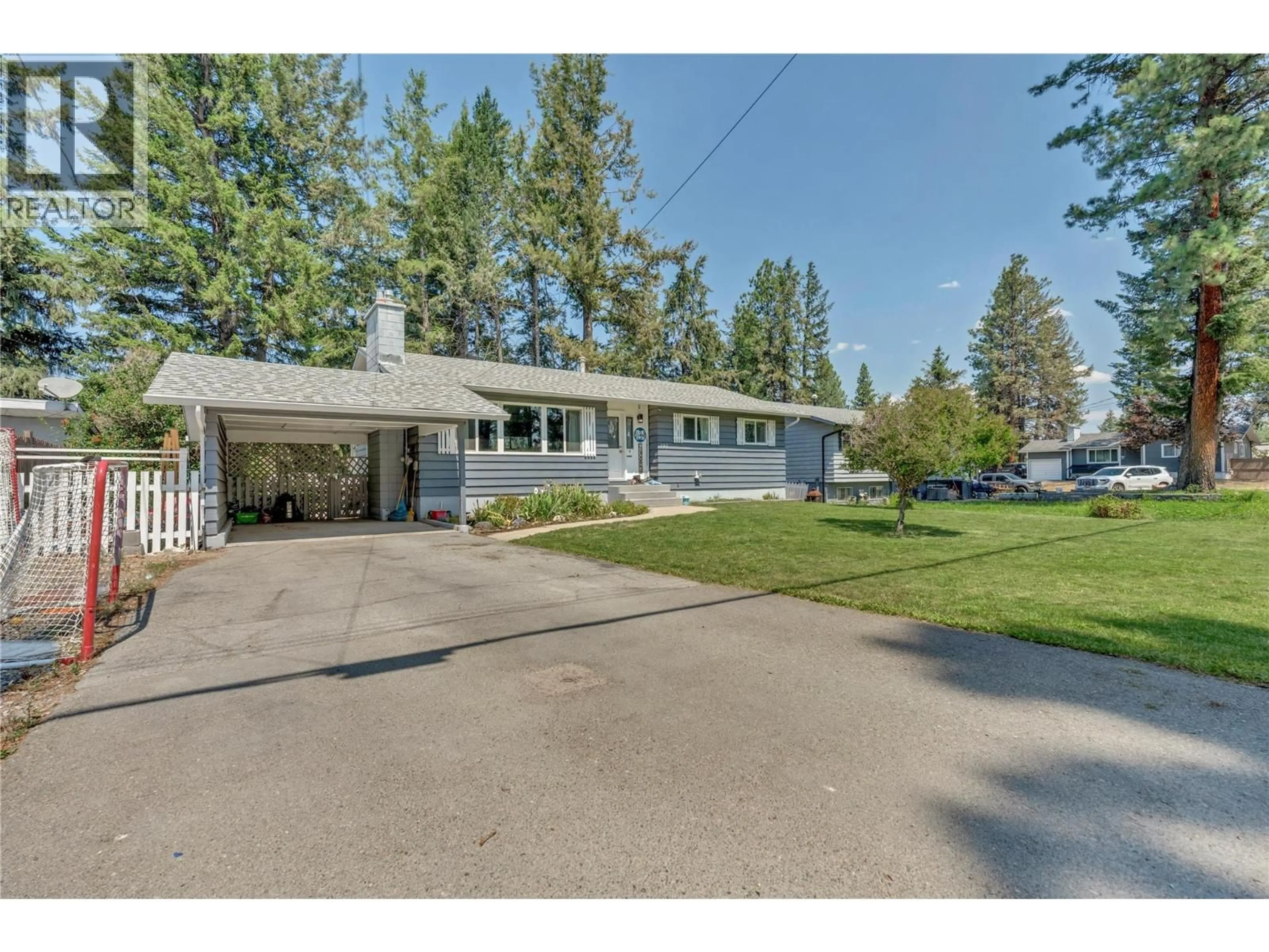 A pic from outside/outdoor area/front of a property/back of a property/a pic from drone, street for 102 RIDGEWOOD DRIVE, Princeton British Columbia V0X1W0