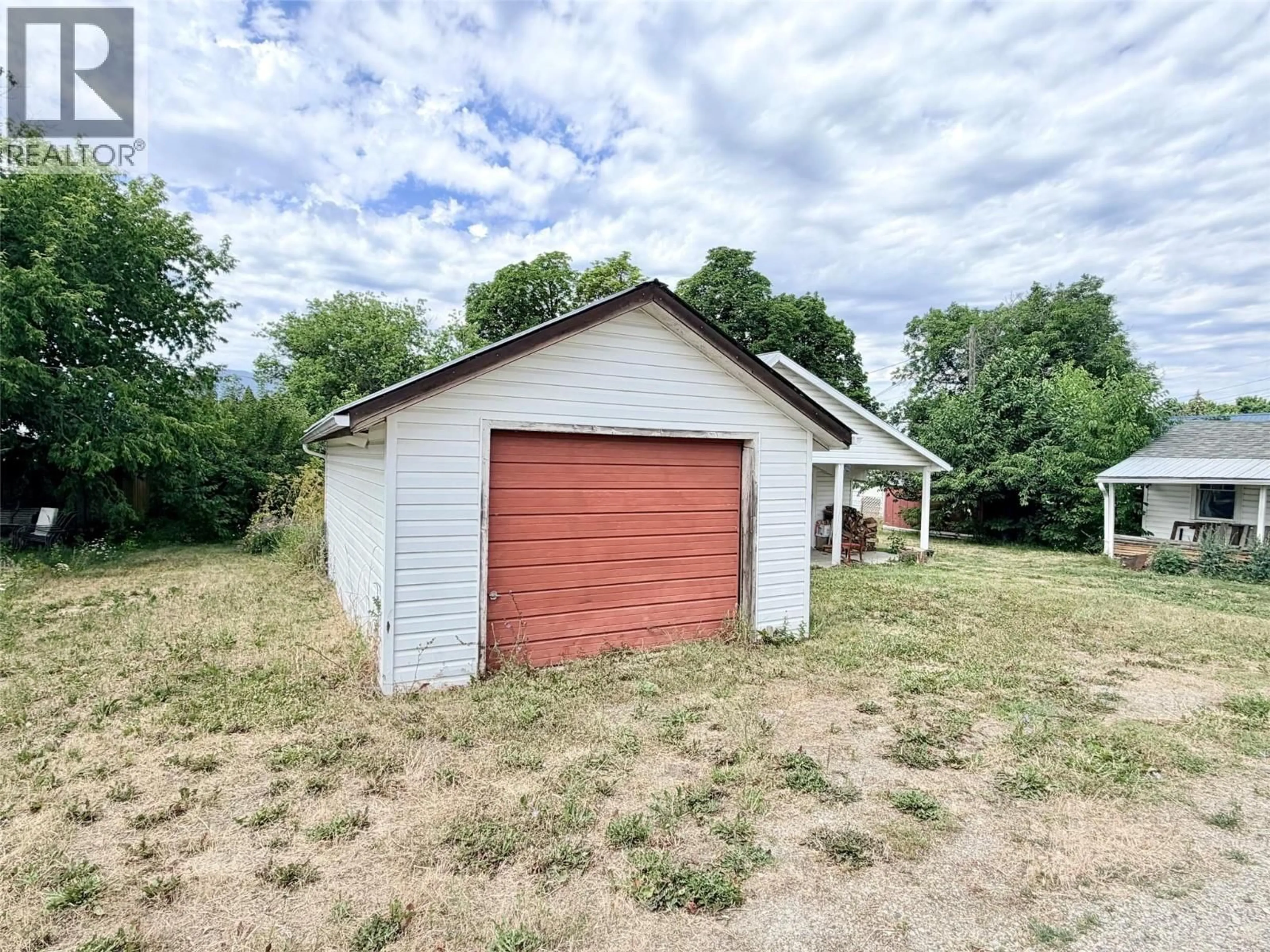 Shed for 112 7TH AVENUE NORTH, Creston British Columbia V0B1G3