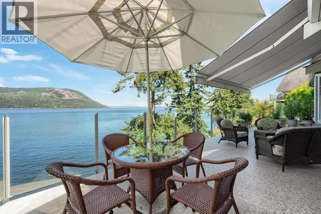 221 MARINE DRIVE, Cobble Hill 5