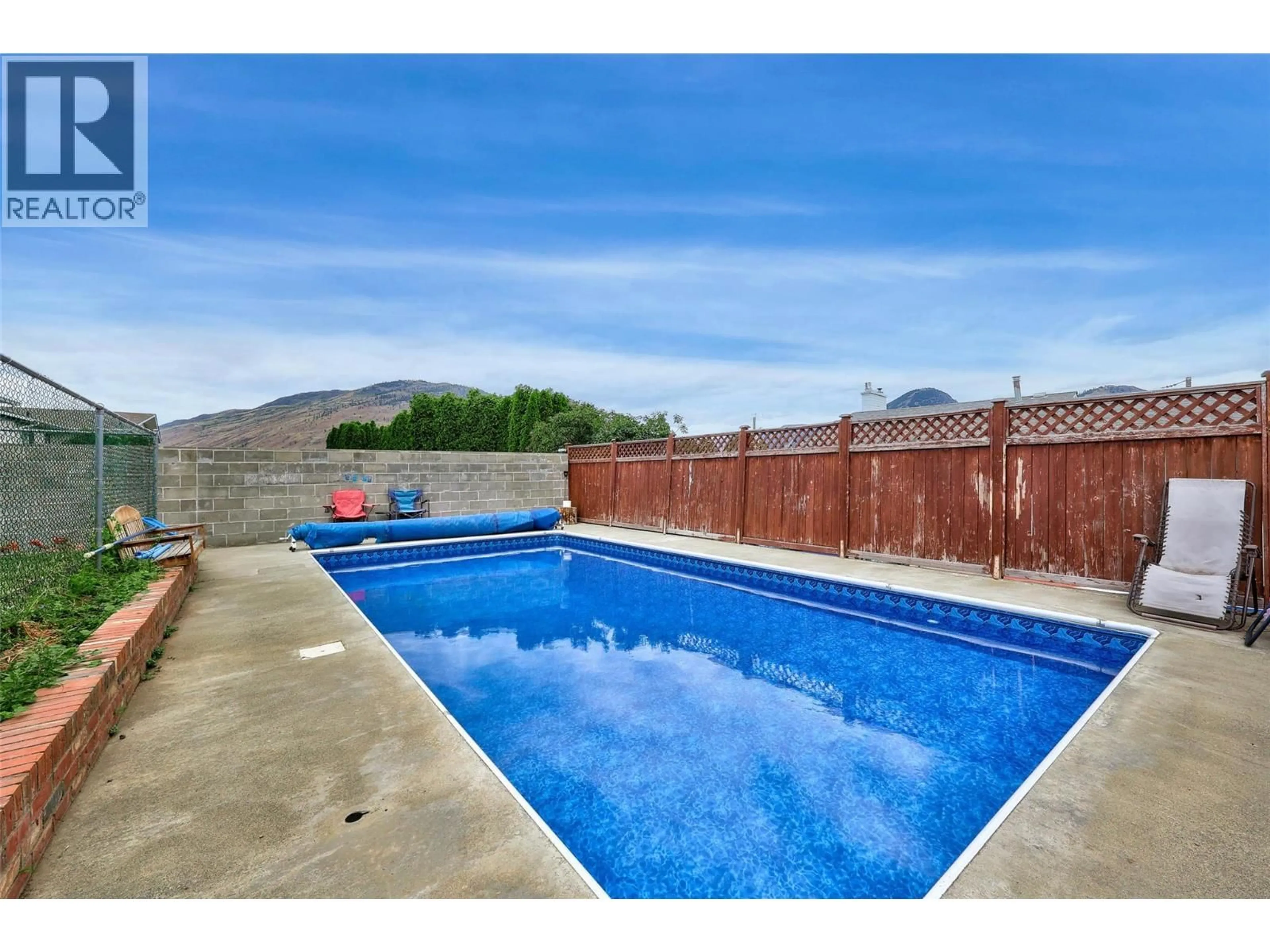 Pool for 1754 SHERIDAN DRIVE, Kamloops British Columbia V2B6A9