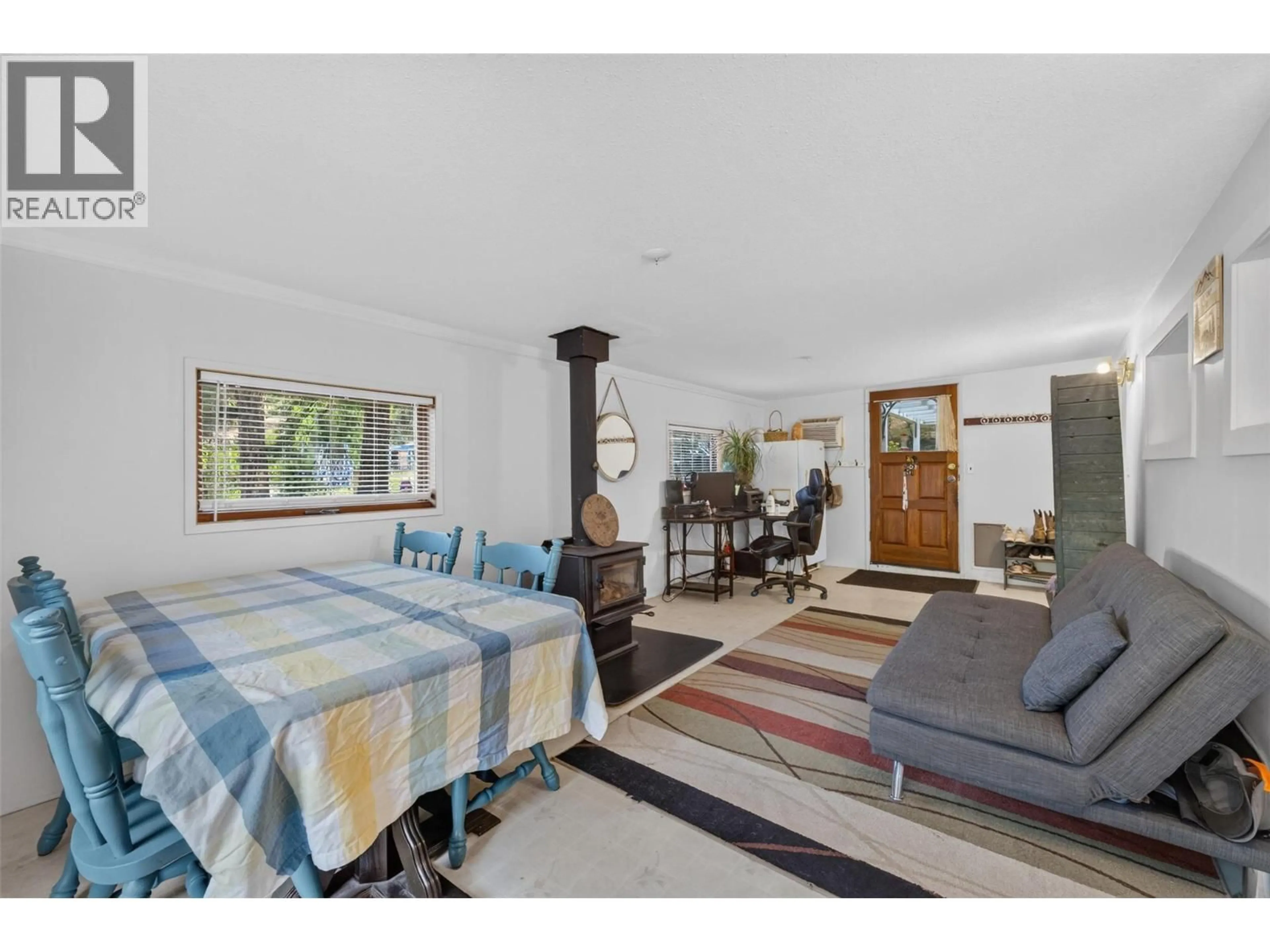 A pic of a room for 2464 CHASE-FALKLAND ROAD, Falkland British Columbia V0E1W1