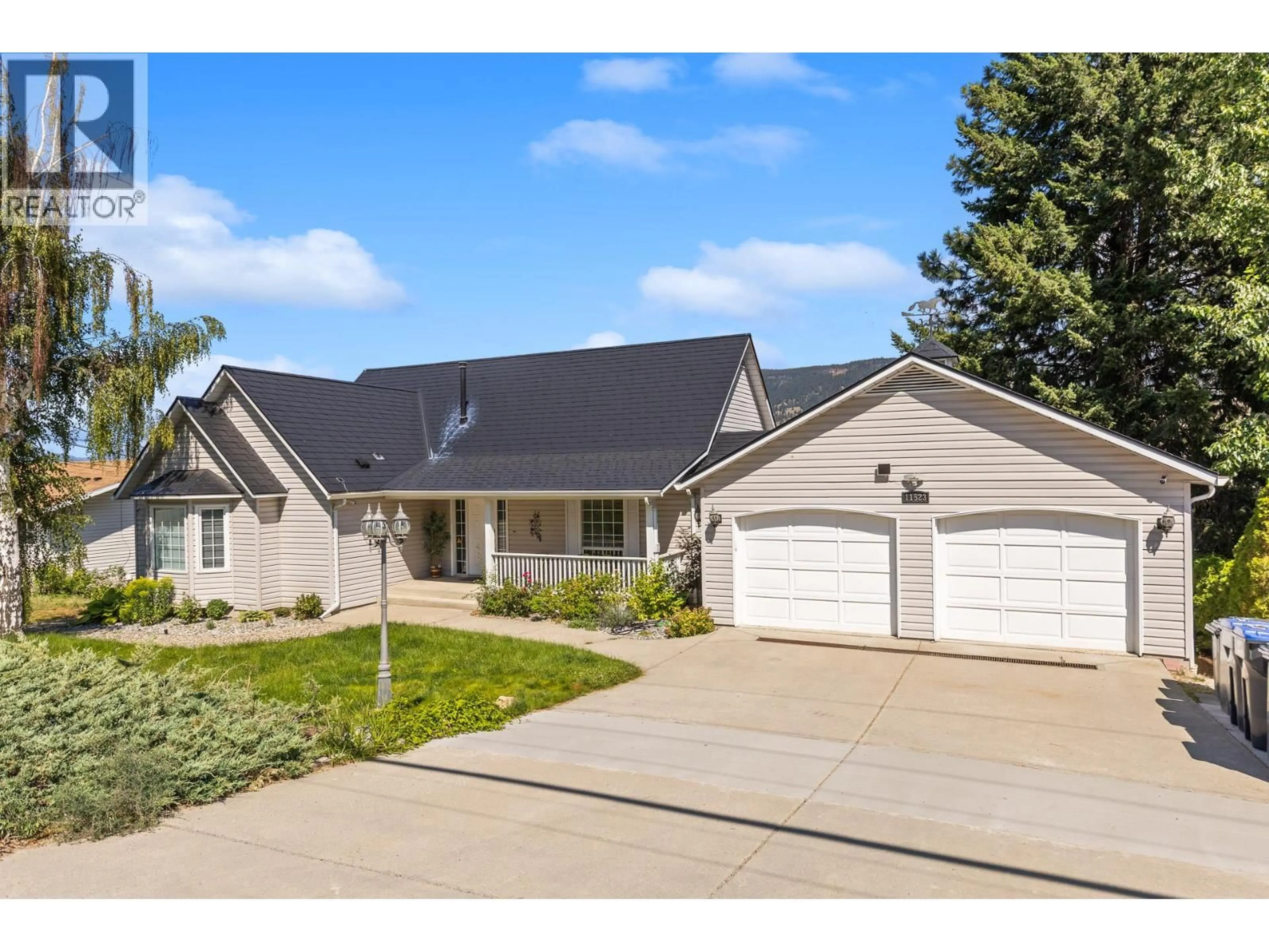 Home with vinyl exterior material, street for 11523 PRETTY ROAD, Lake Country British Columbia V4V1G6