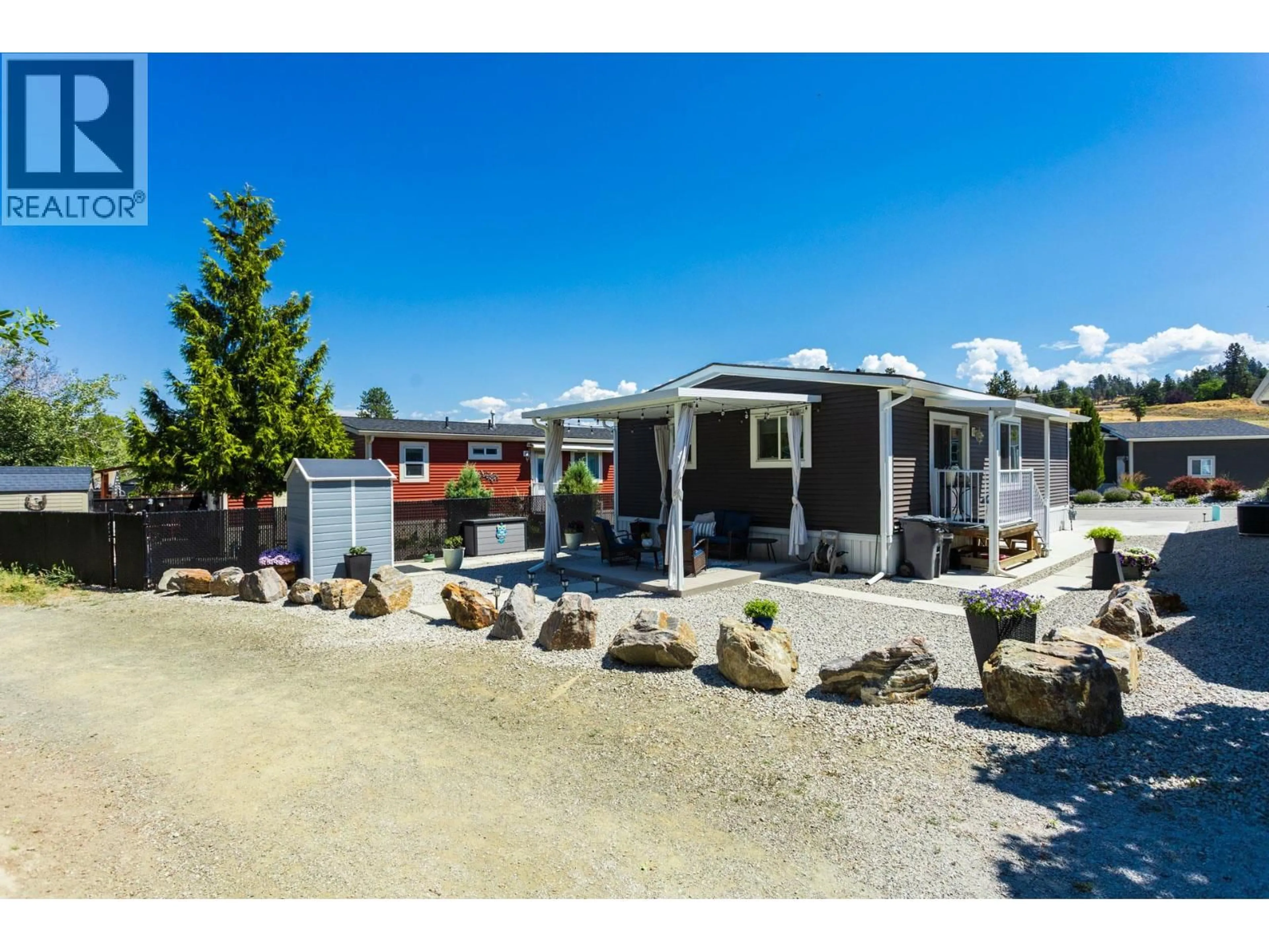 Home with vinyl exterior material, street for 20 - 1835 NANCEE WAY COURT, West Kelowna British Columbia V1Z4C1