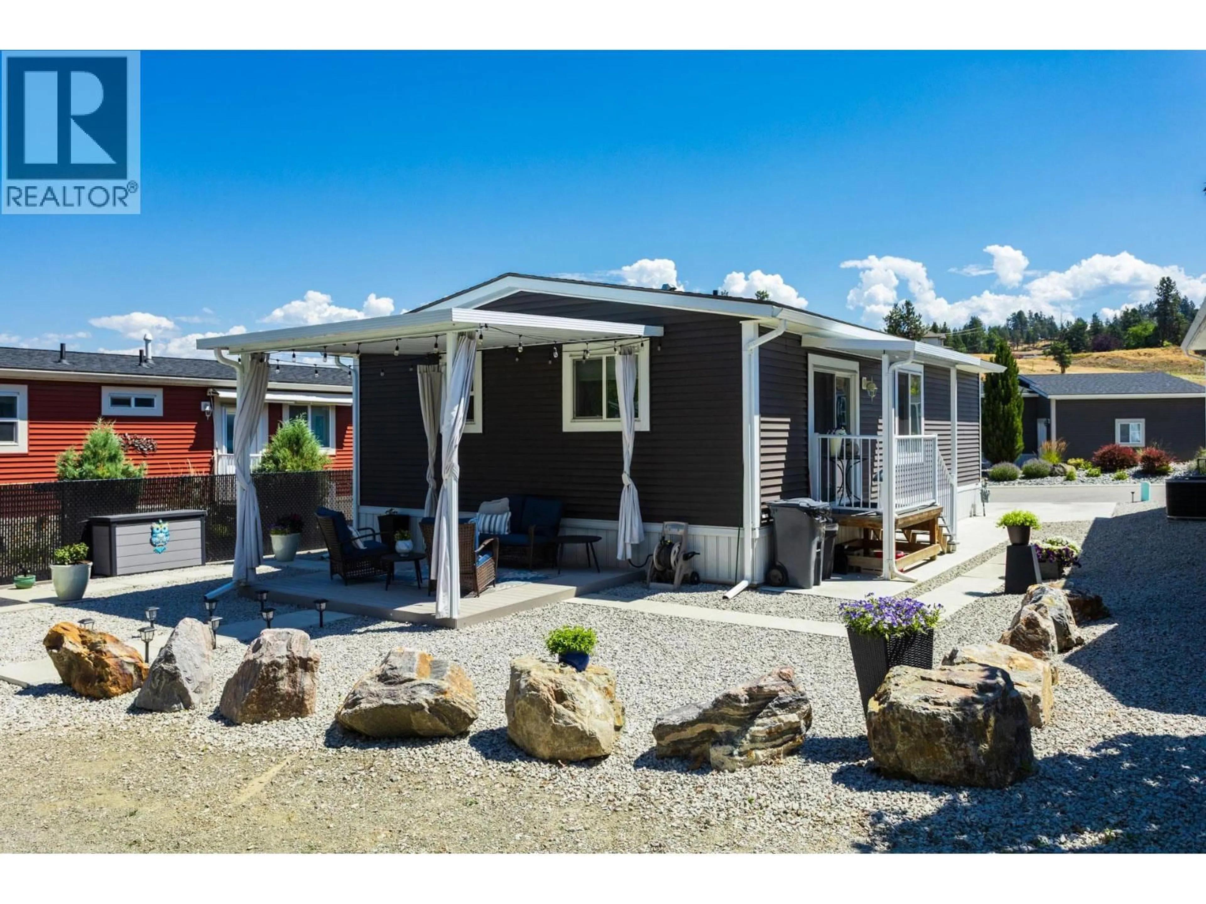 Home with vinyl exterior material, street for 20 - 1835 NANCEE WAY COURT, West Kelowna British Columbia V1Z4C1
