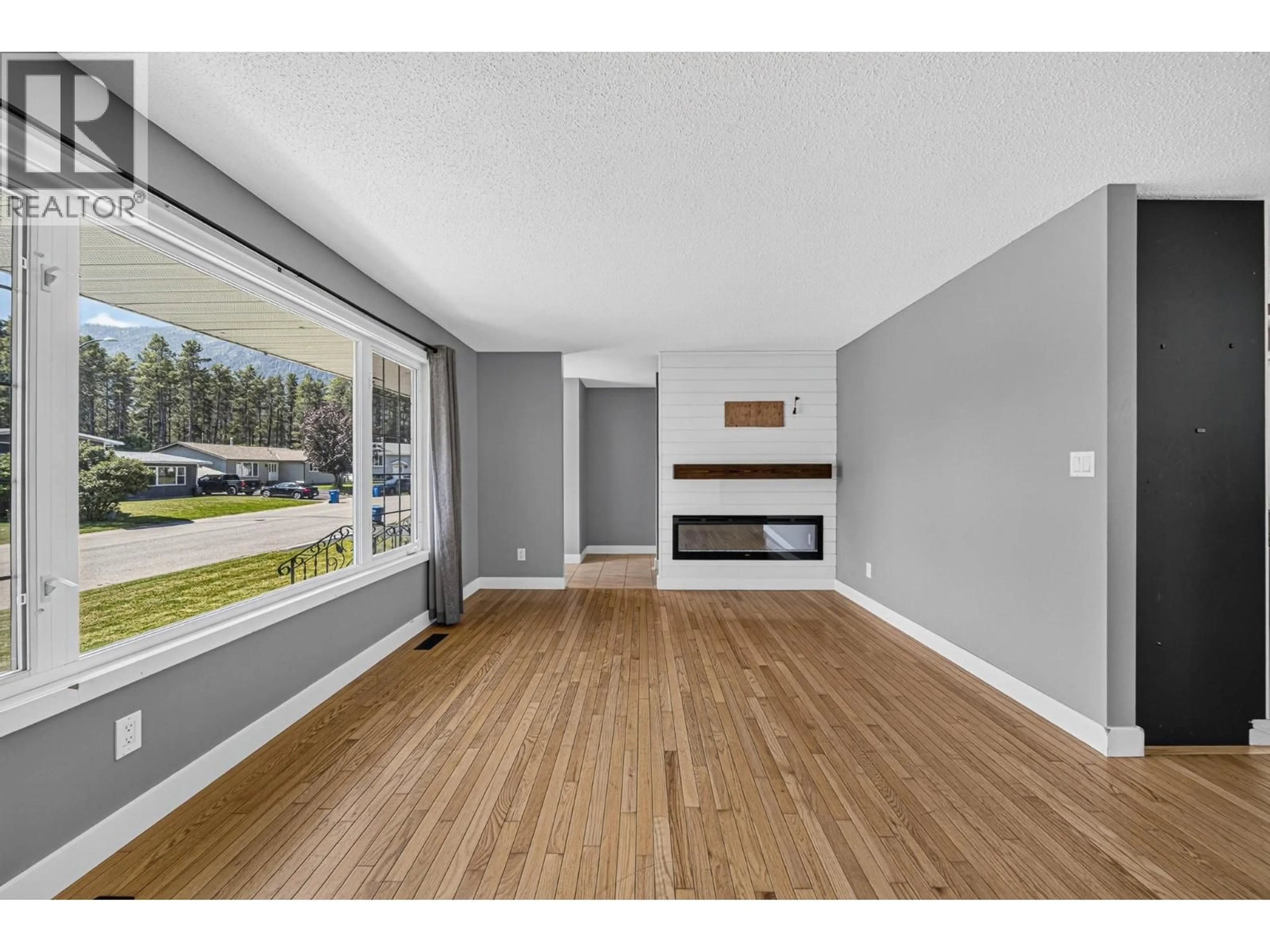 A pic of a room for 340 PACIFIC YEW CRESCENT, Sparwood British Columbia V0B2G0