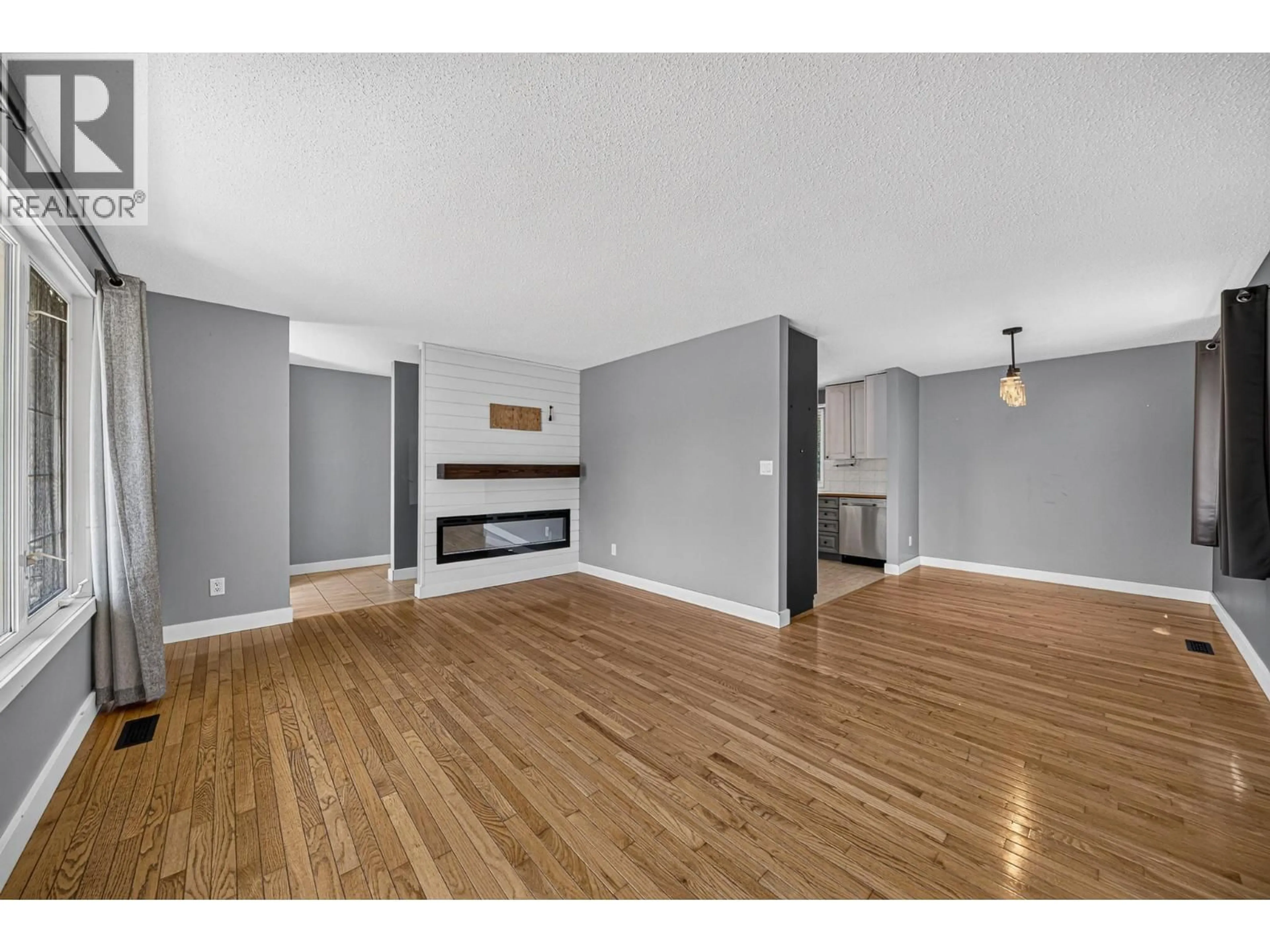 A pic of a room for 340 PACIFIC YEW CRESCENT, Sparwood British Columbia V0B2G0