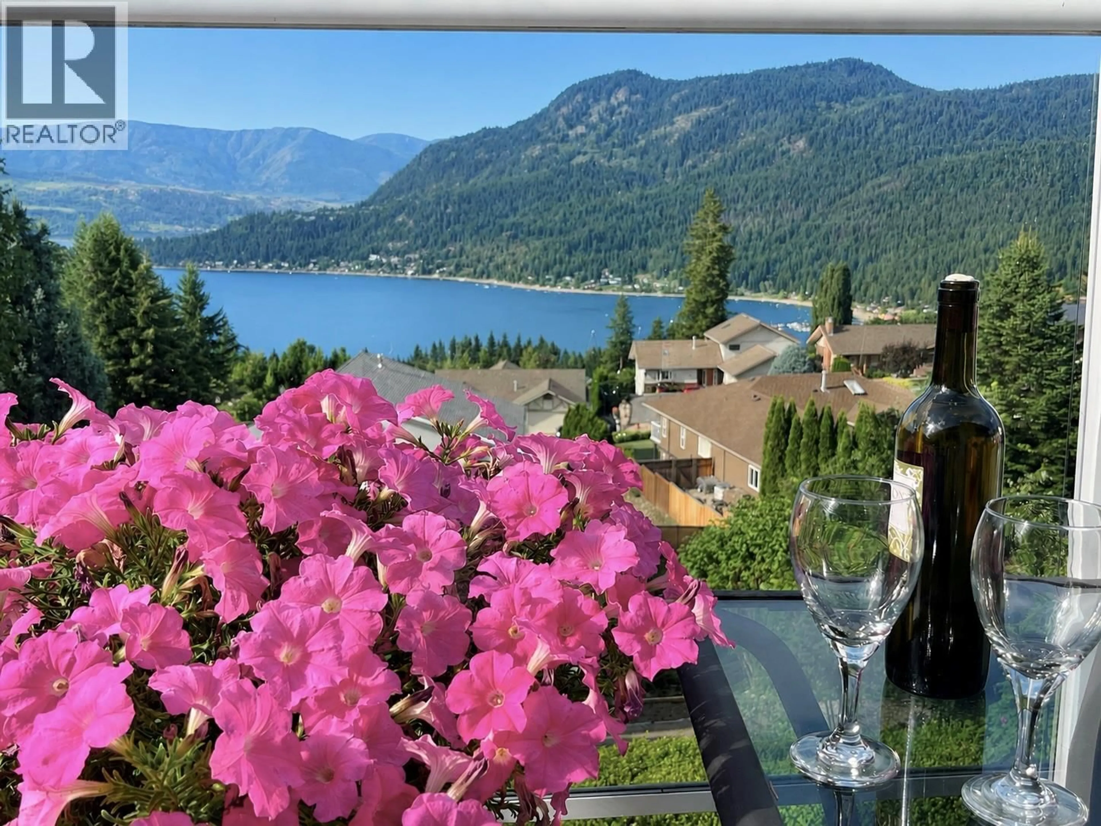 Balcony in the apartment, water/lake/river/ocean view for 2595 GOLF COURSE DRIVE, Blind Bay British Columbia V0E1H2