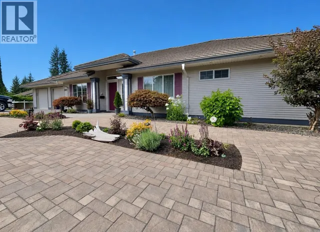 2595 GOLF COURSE DRIVE, Blind Bay 3