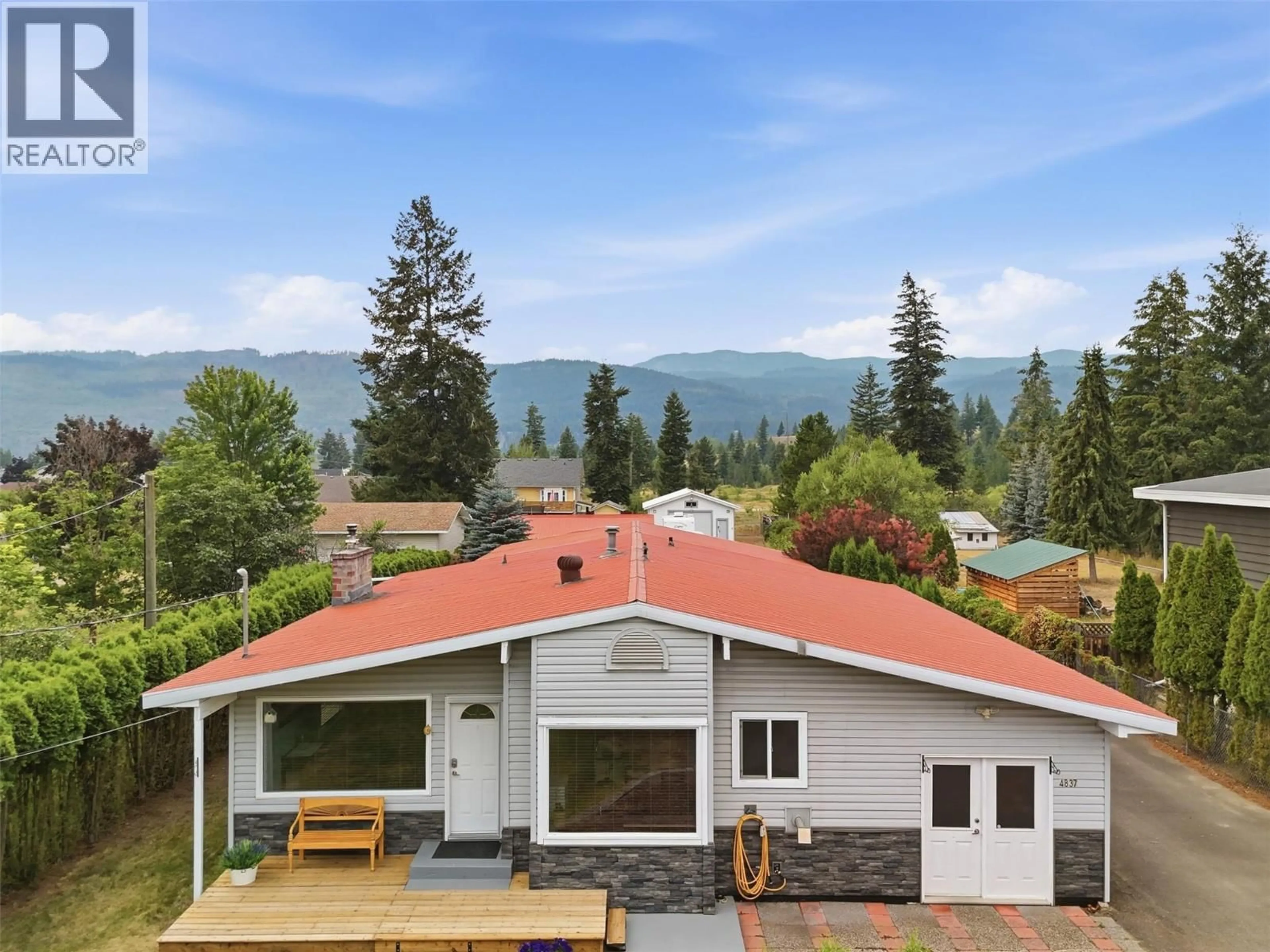 A pic from outside/outdoor area/front of a property/back of a property/a pic from drone, mountain view for 4837 DUNN LAKE ROAD, Barriere British Columbia V0E1E0