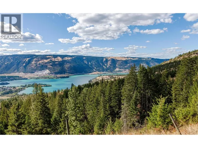 5572 OYAMA LAKE ROAD, Oyama 3