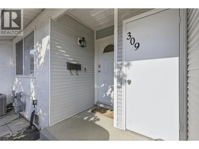 309 - 1780 SPRINGVIEW PLACE, Kamloops 3