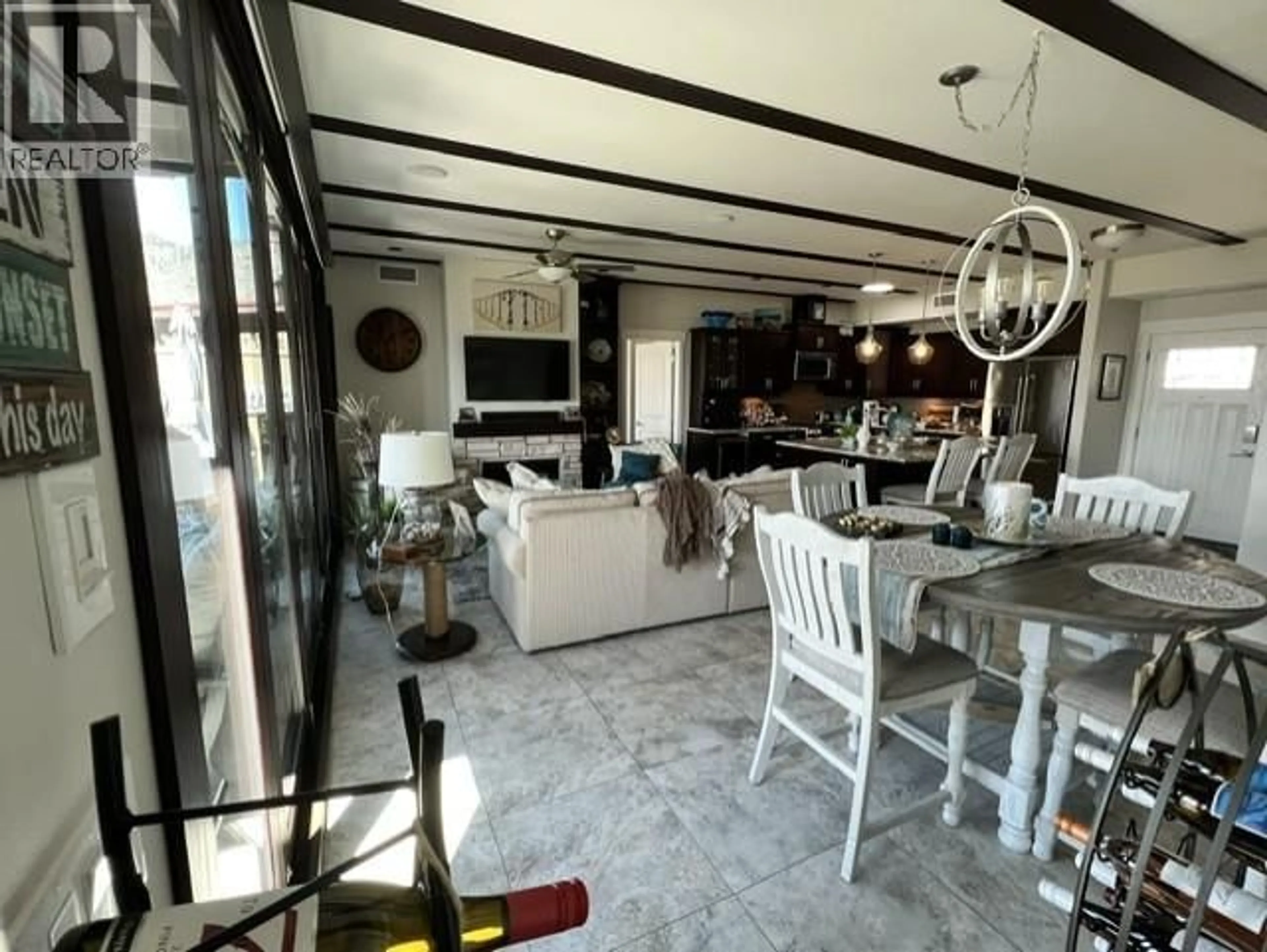 Open concept kitchen, ceramic/tile floor for 3 - 2000 VALLEYVIEW DRIVE, Osoyoos British Columbia V0H1V6