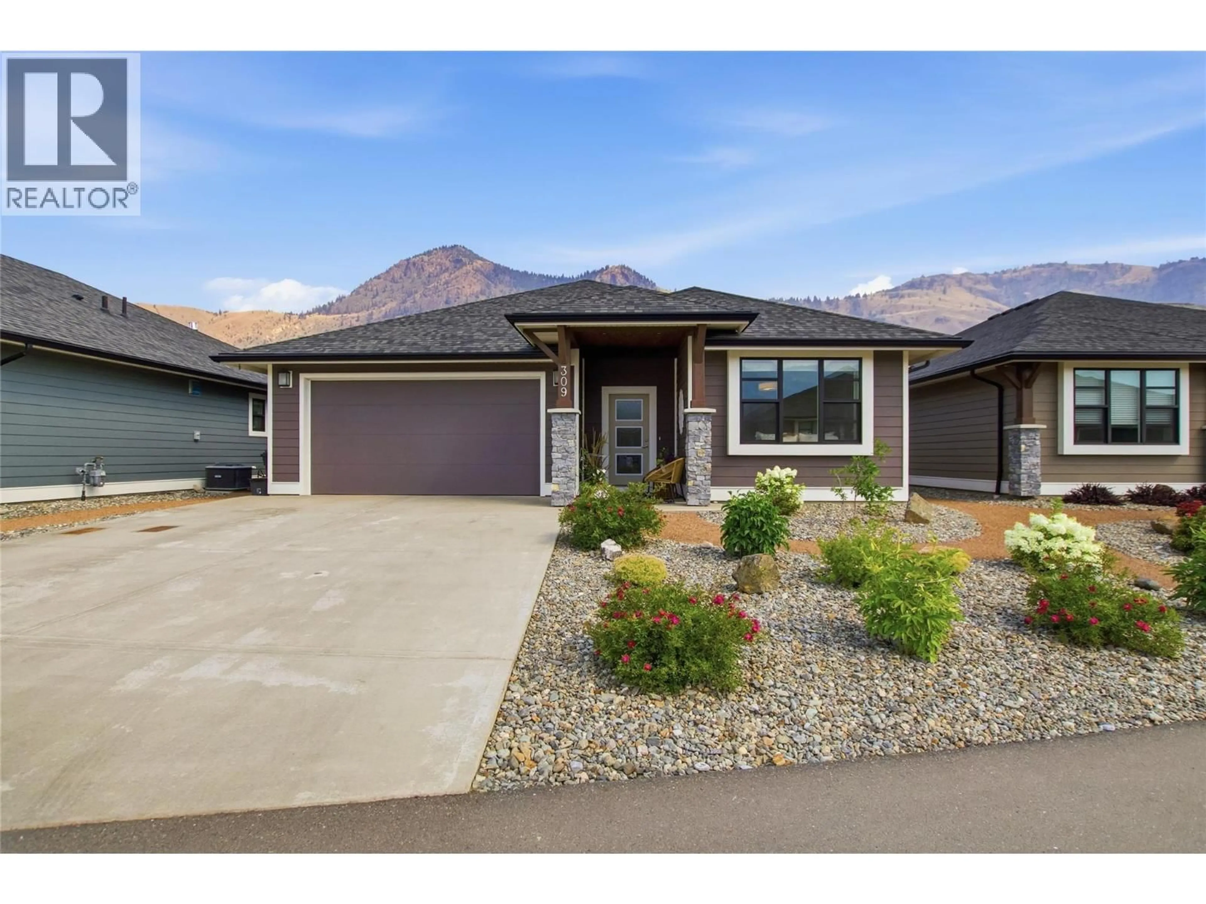 Home with brick exterior material, street for 309 - 641 SHUSWAP E ROAD, Kamloops British Columbia V2H0E2