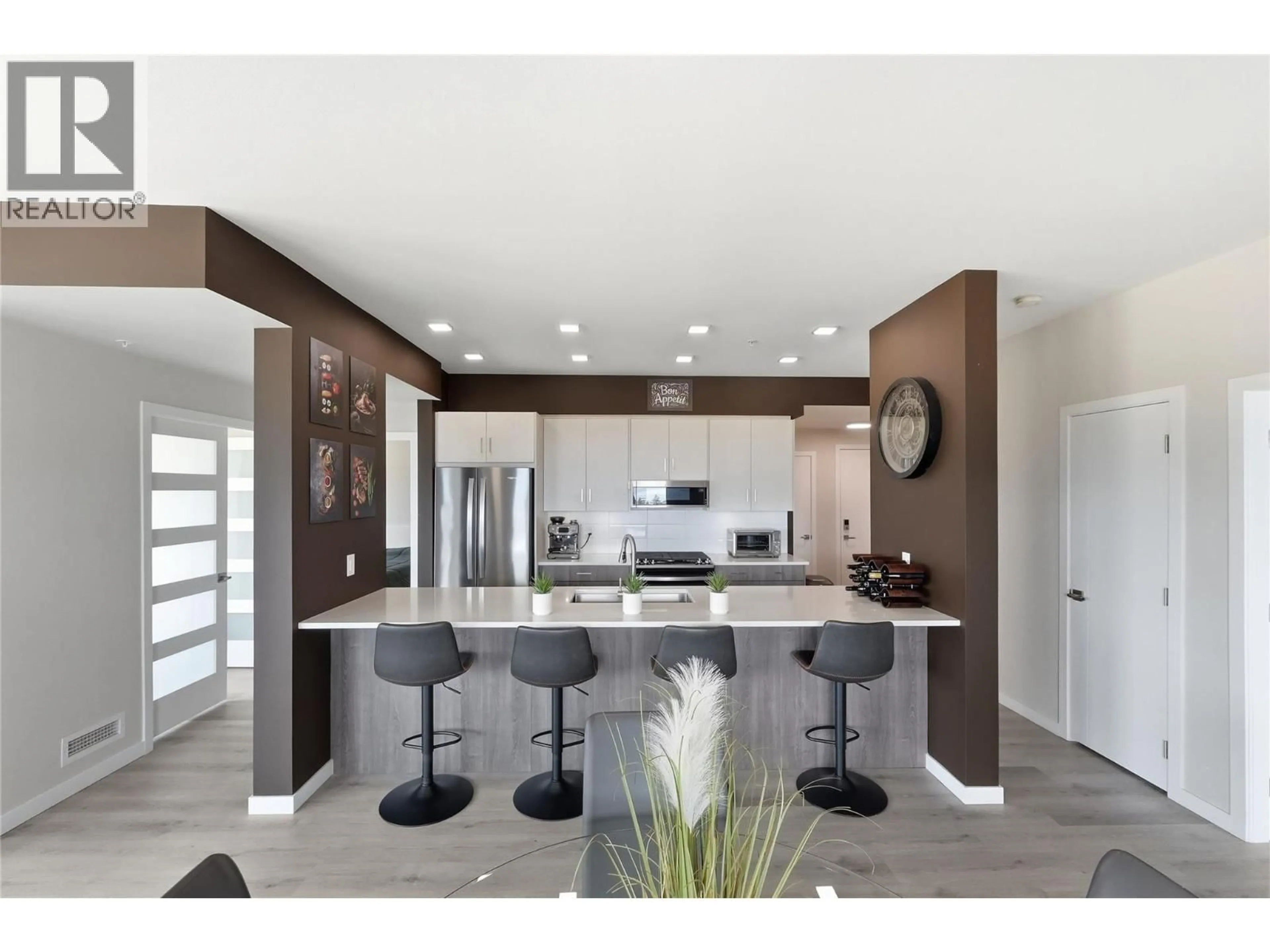 Contemporary kitchen, ceramic/tile floor for 319 - 2301 CARRINGTON ROAD, West Kelowna British Columbia V4T0E2