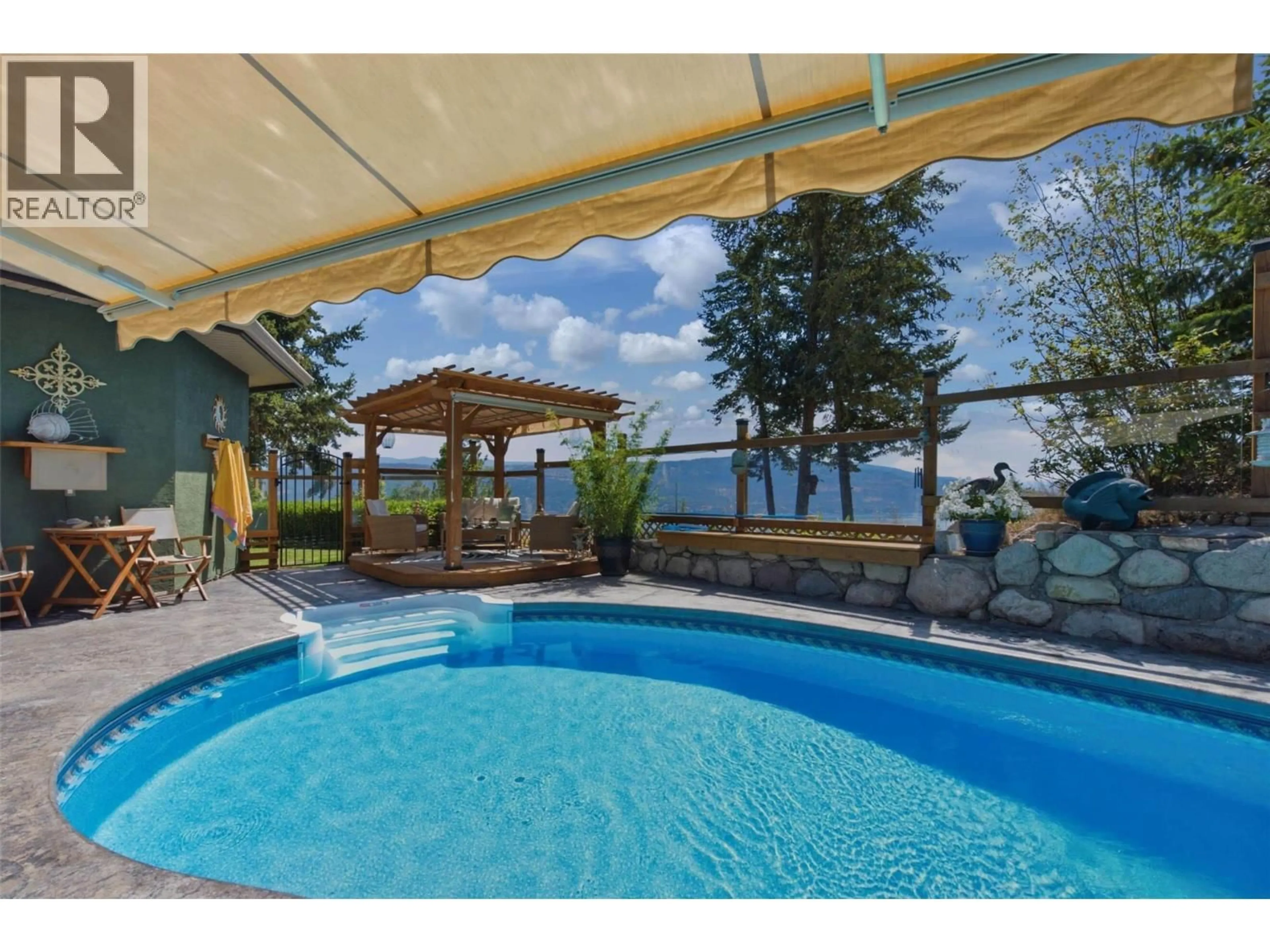 Pool for 594 MOUNTAIN DRIVE, Vernon British Columbia V1H2B7