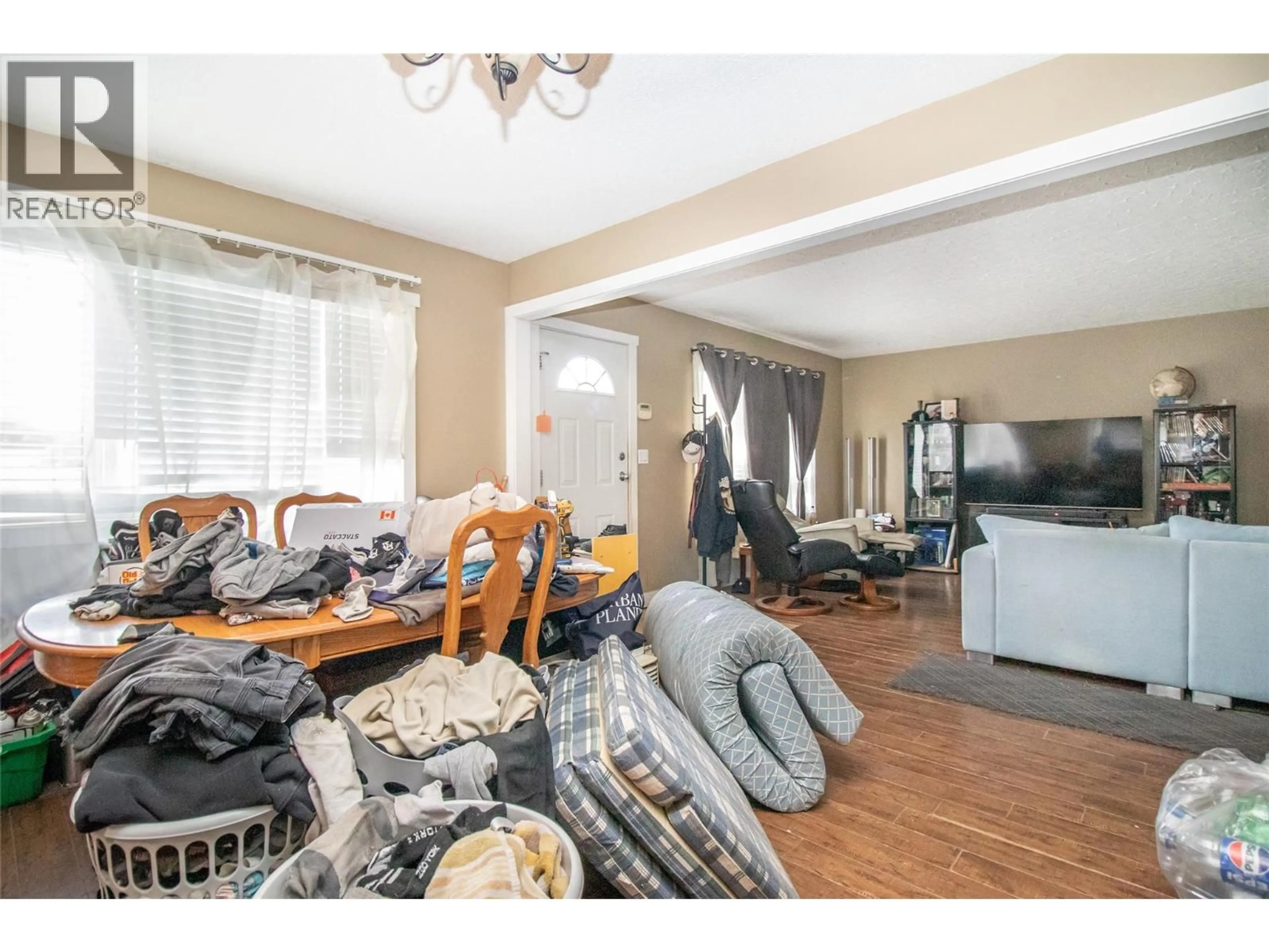 A pic of a room for 355 DAVIE ROAD, Kelowna British Columbia V1X3Y9