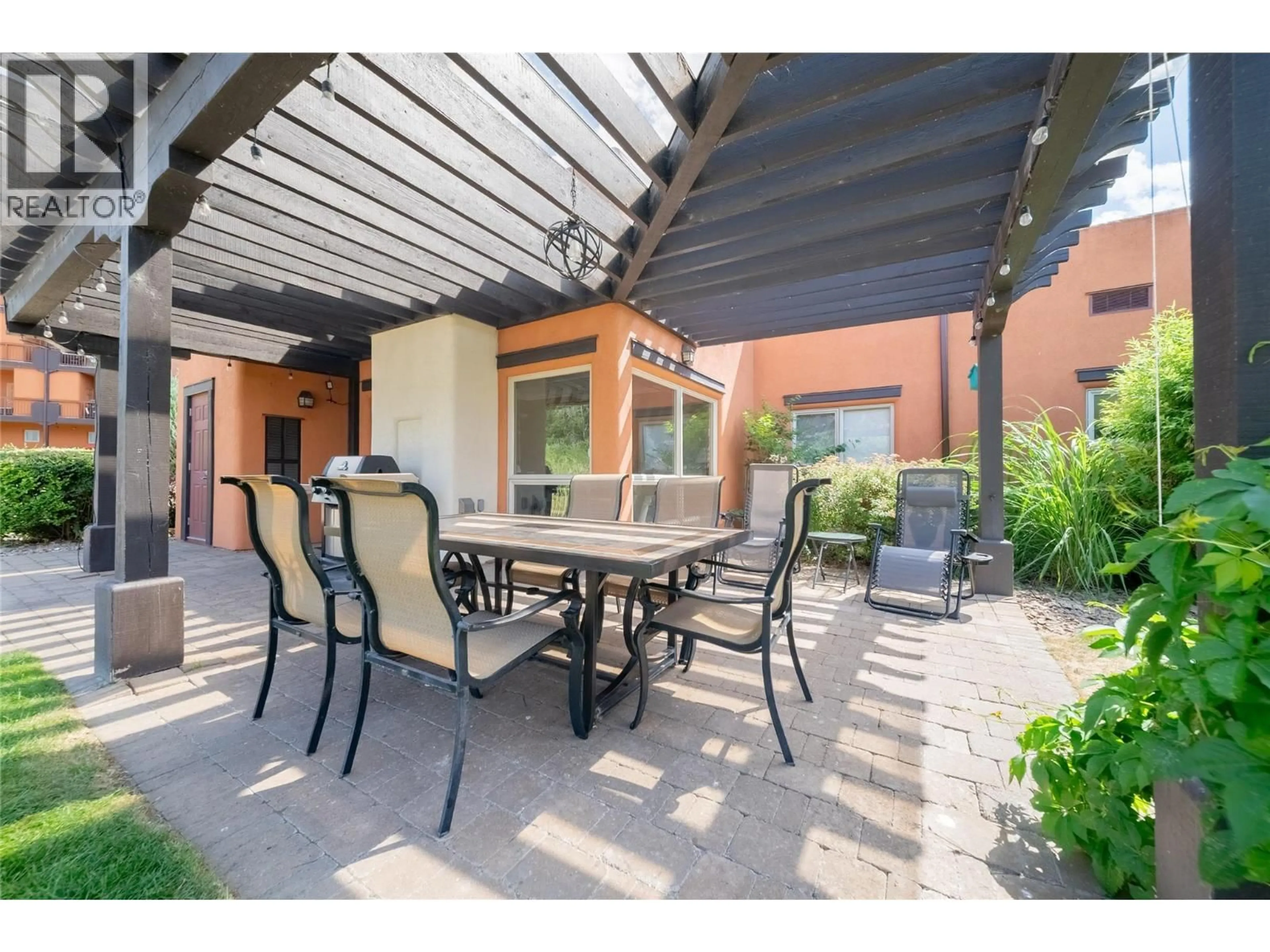 Patio, street for 5 - 4300 44TH AVENUE, Osoyoos British Columbia V0H1V6