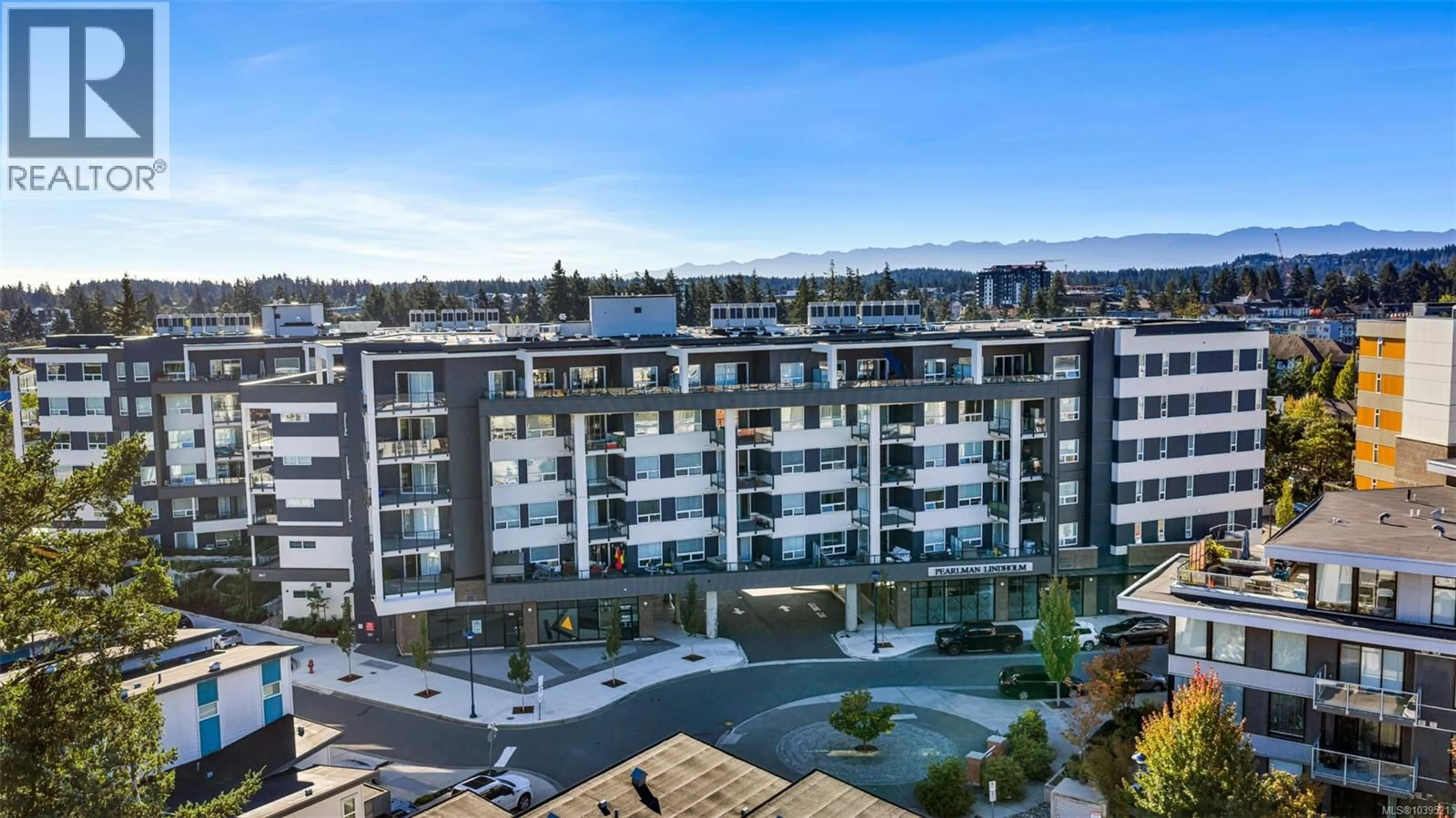 A pic from outside/outdoor area/front of a property/back of a property/a pic from drone, city buildings view from balcony for 608 - 947 WHIRLAWAY CRESCENT, Langford British Columbia V9B6Z9