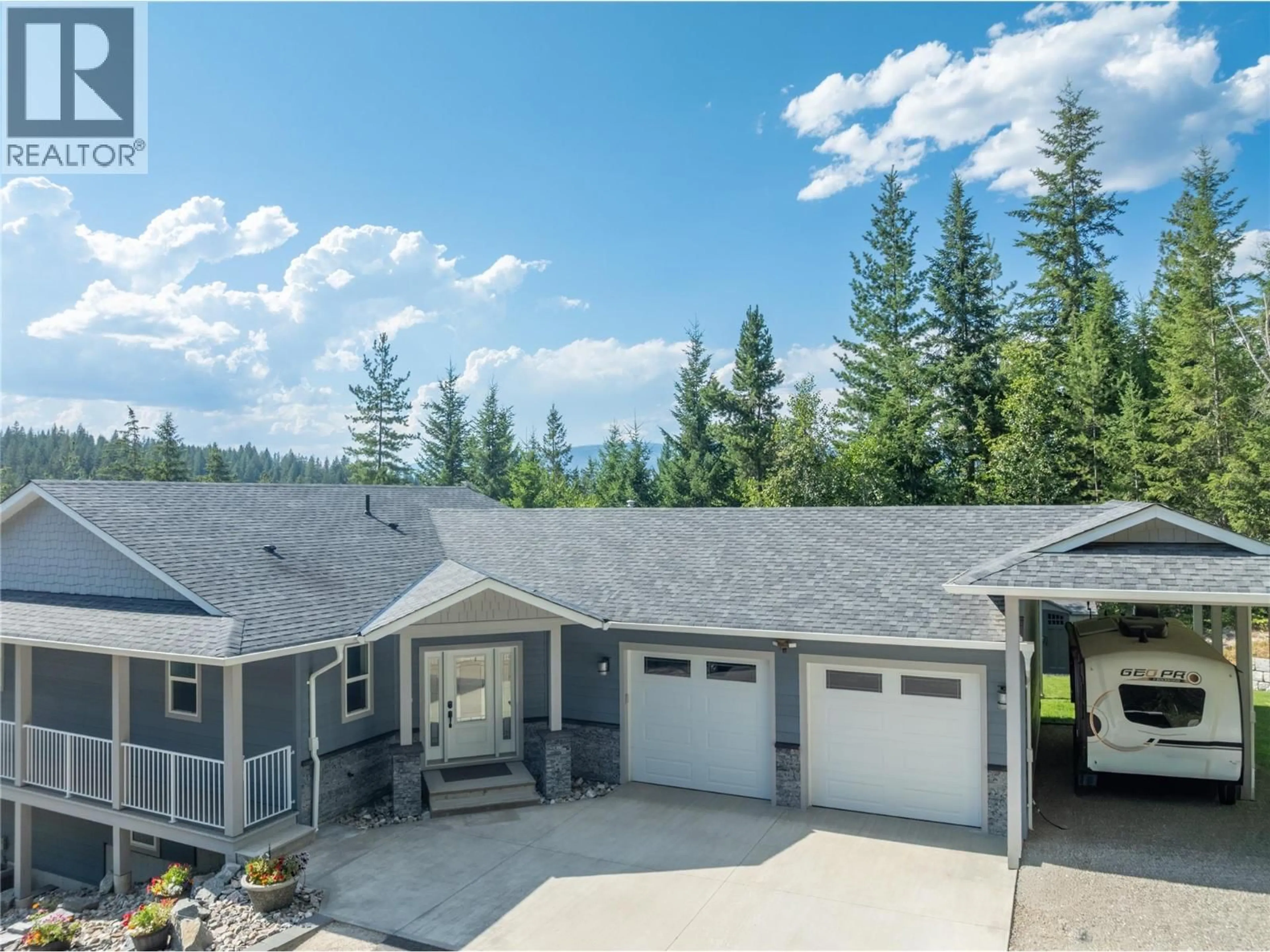 A pic from outside/outdoor area/front of a property/back of a property/a pic from drone, mountain view for 58 - 2592 ALPEN PARADIES ROAD, Blind Bay British Columbia V0E1H1