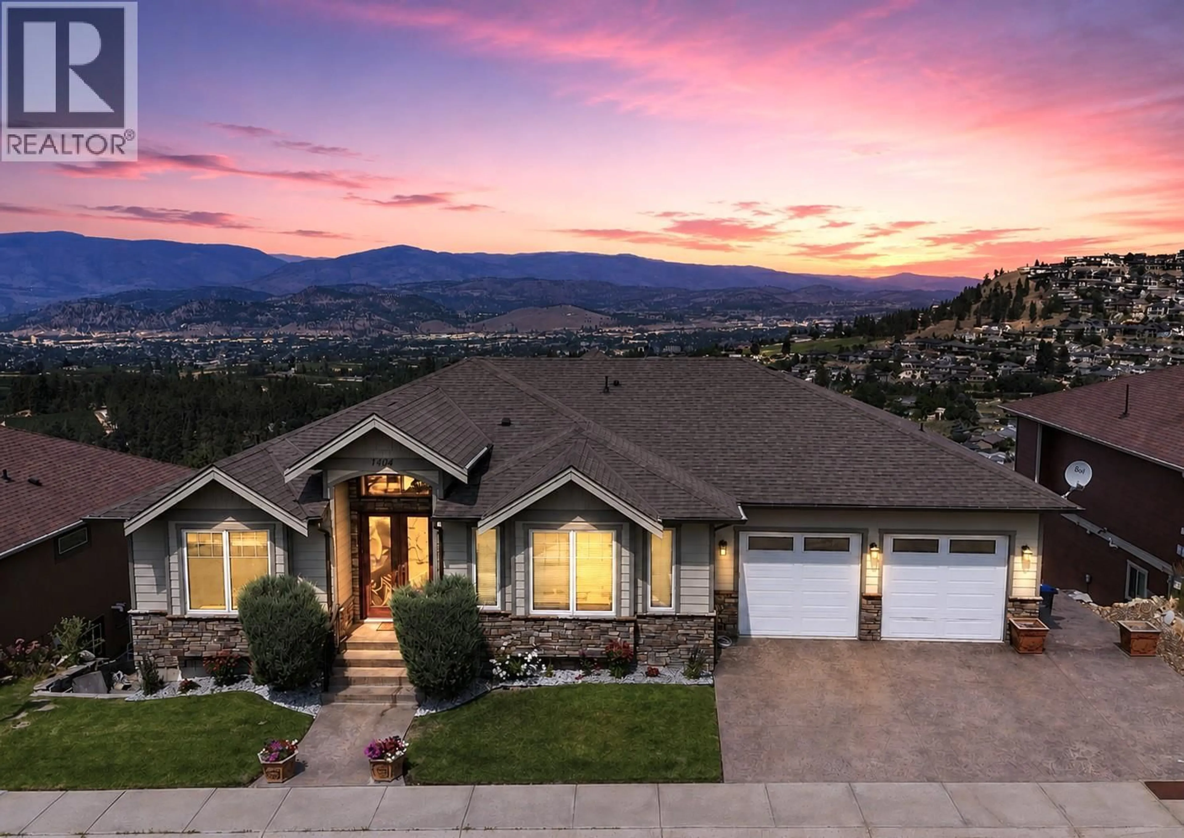 Home with vinyl exterior material, mountain view for 1494 MONTENEGRO DRIVE, Kelowna British Columbia V1P1R3