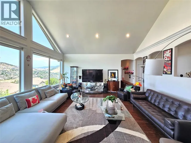 1494 MONTENEGRO DRIVE, Kelowna 5