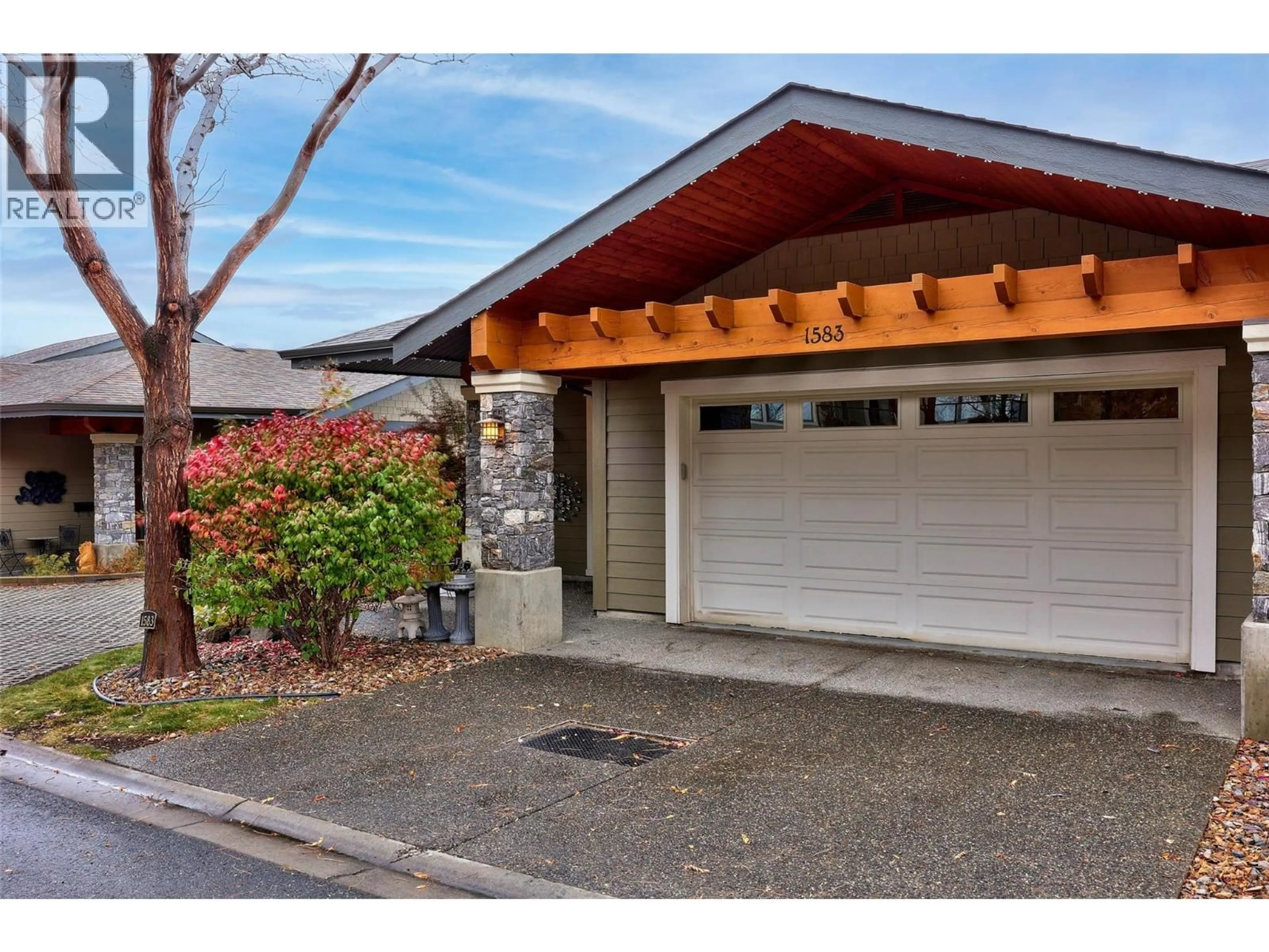 Indoor garage for 1583 GOLF RIDGE DRIVE, Kamloops British Columbia V2H0A5