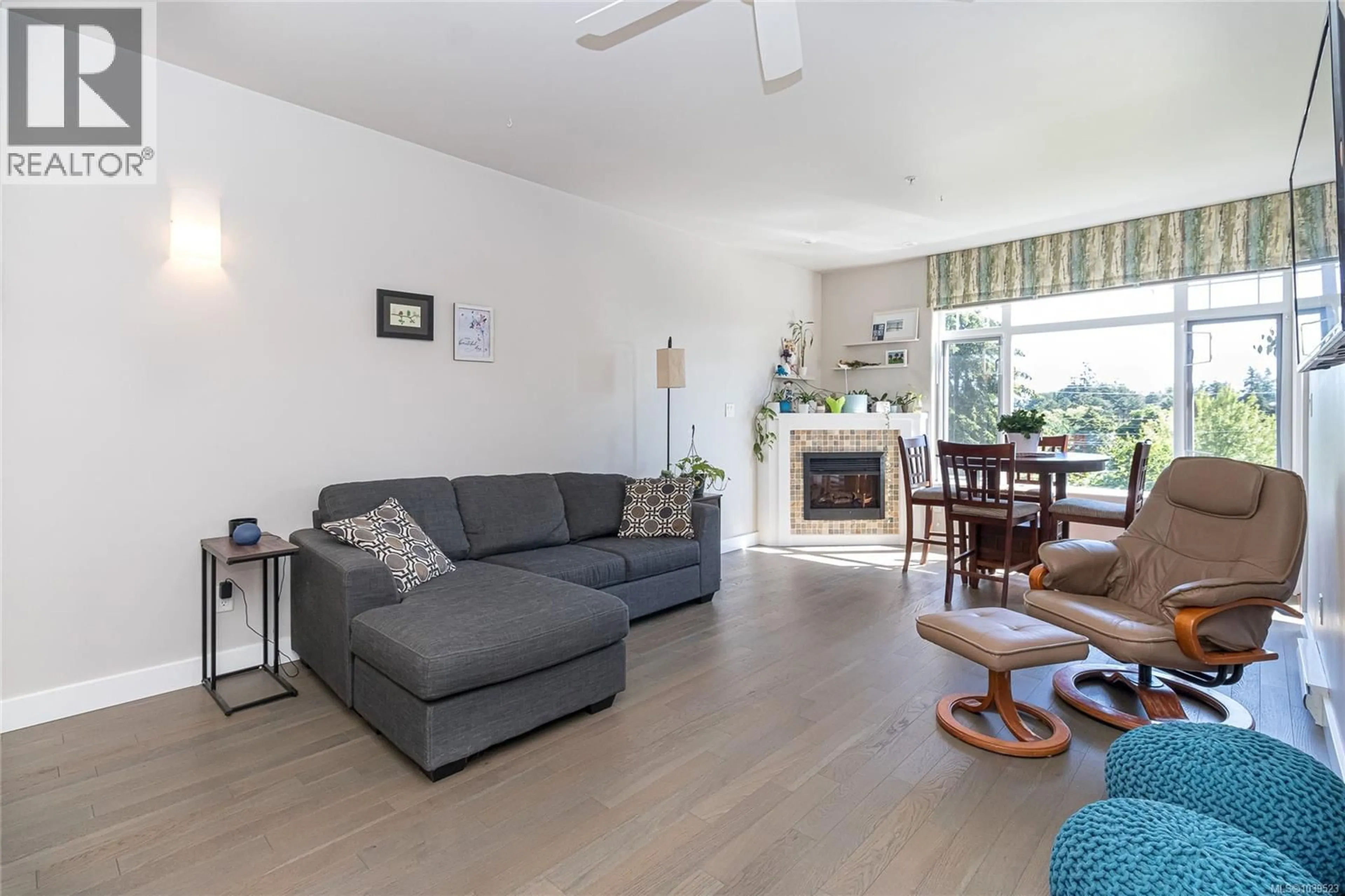 Living room with furniture, unknown for 308E - 1115 CRAIGFLOWER ROAD, Esquimalt British Columbia V9A7R1