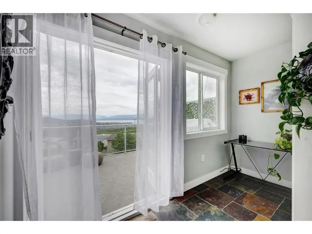 3874-3876 GLENWAY ROAD, West Kelowna 5