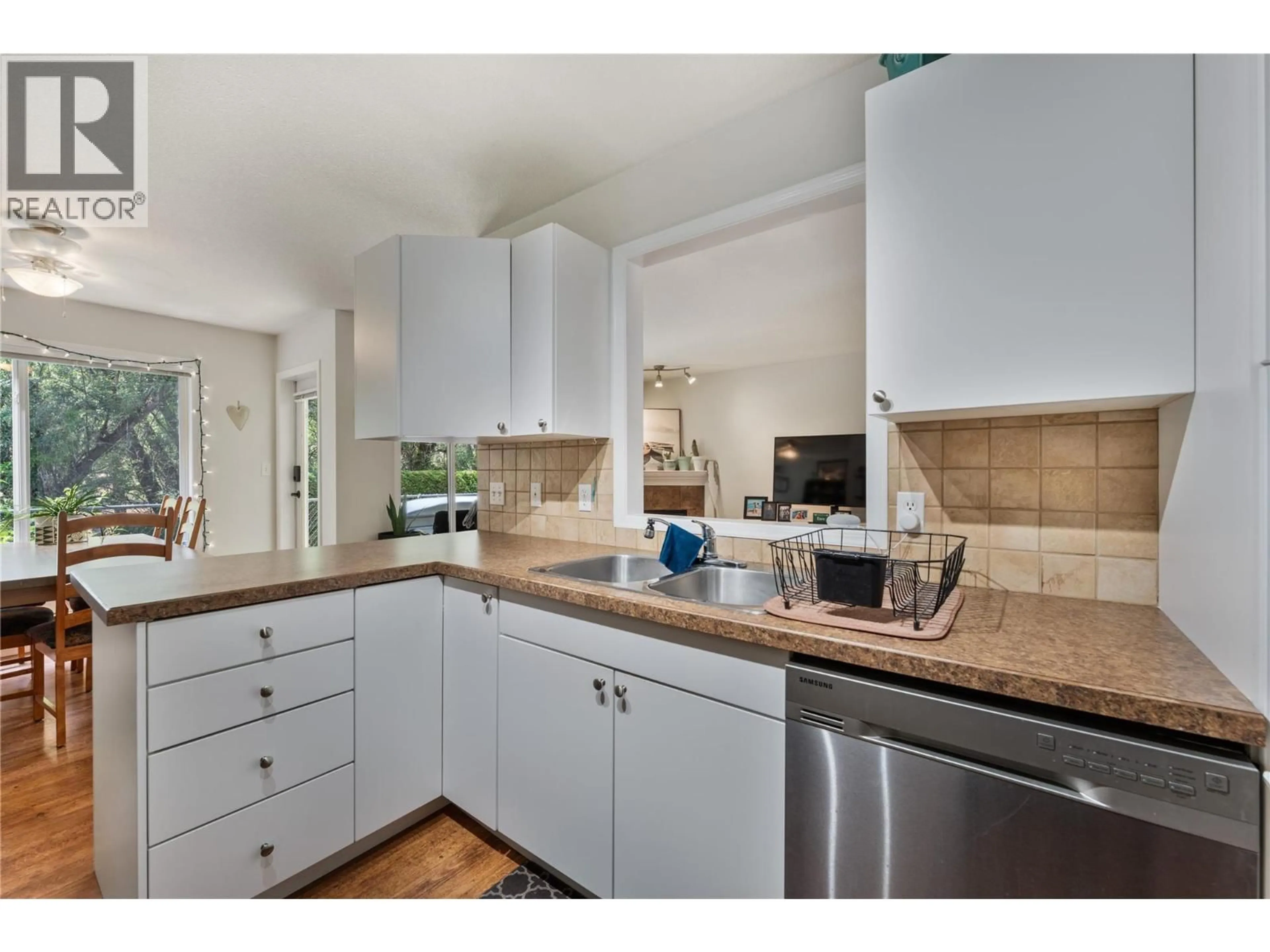 Standard kitchen, unknown for 8 - 602 BROWNE ROAD, Vernon British Columbia V1T7M1