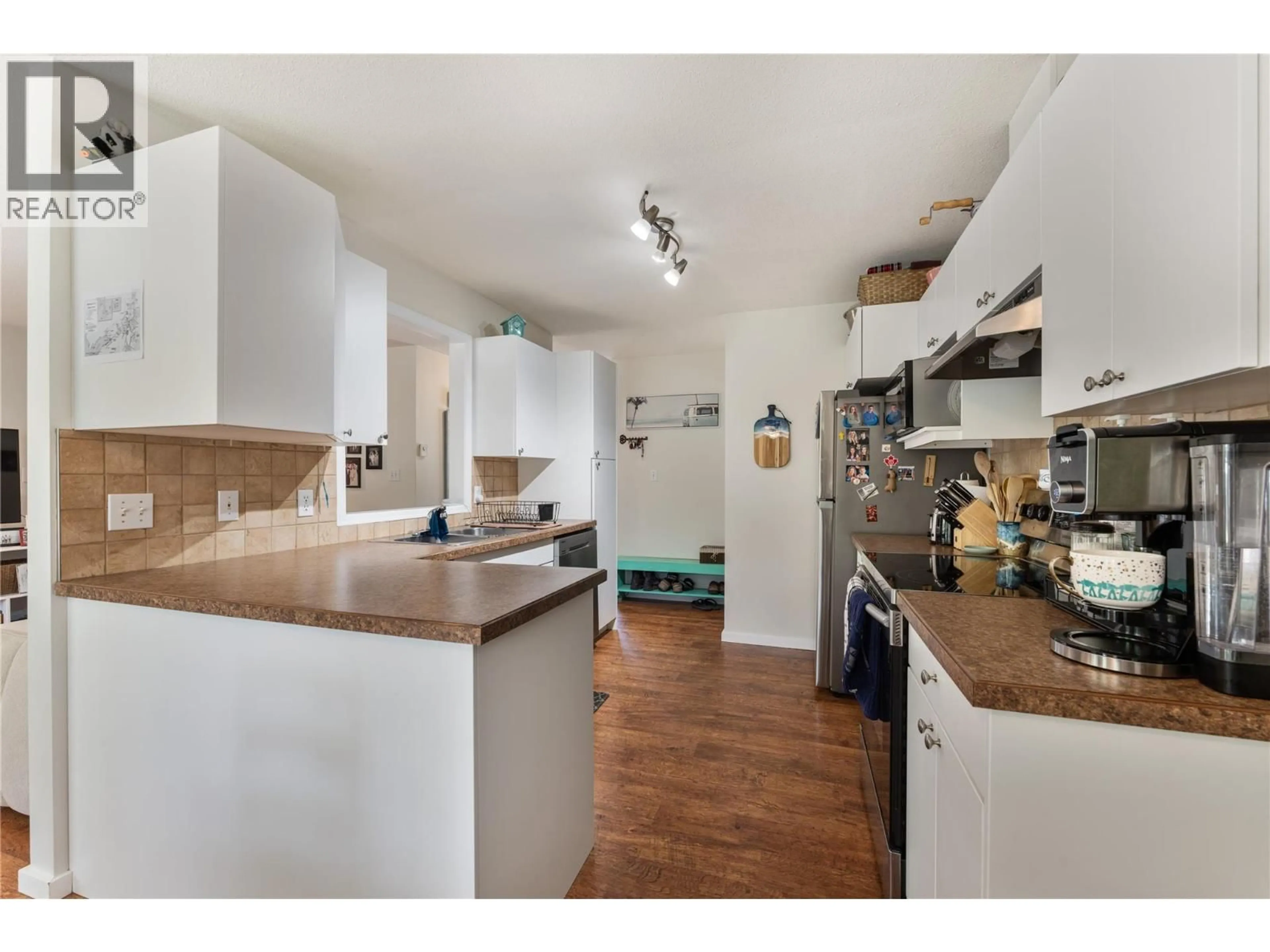 Standard kitchen, unknown for 8 - 602 BROWNE ROAD, Vernon British Columbia V1T7M1