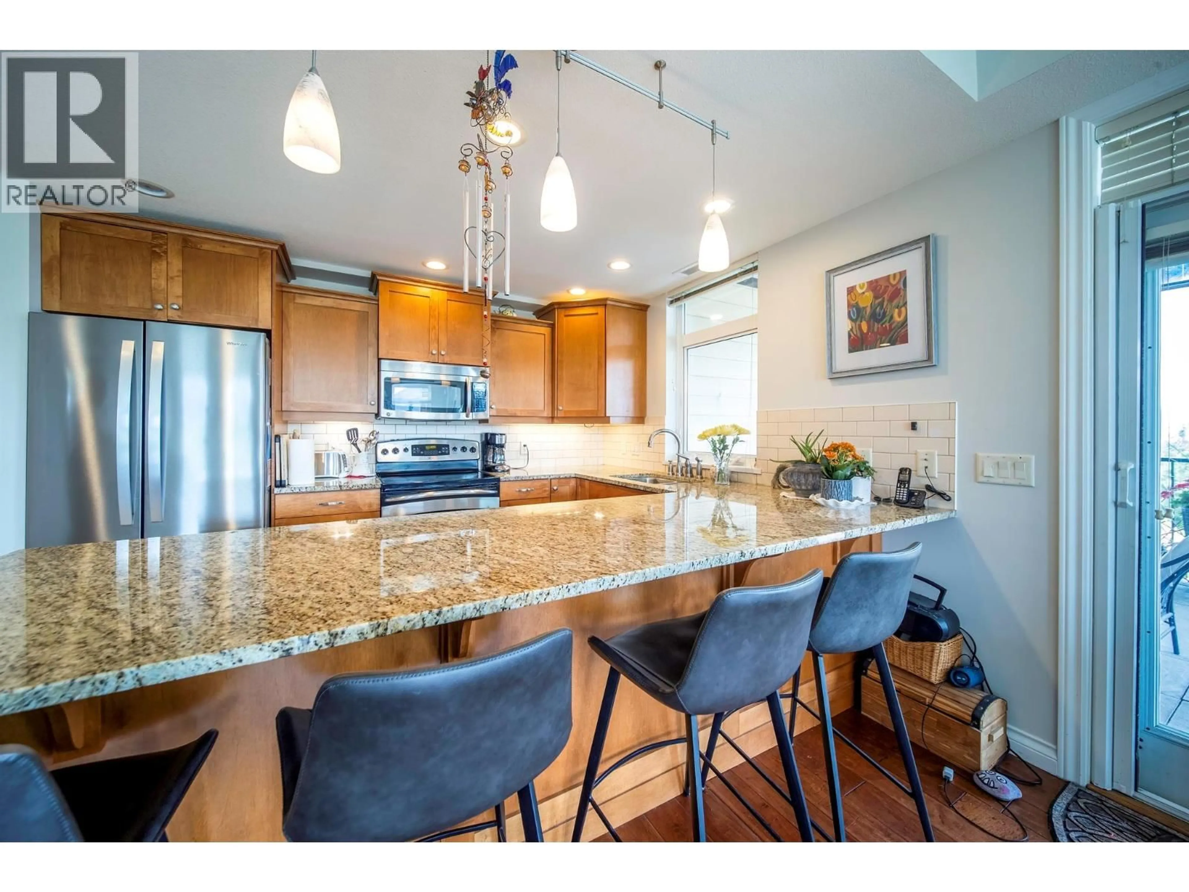 Open concept kitchen, unknown for 4114 - 3842 OLD OKANAGAN HIGHWAY, West Kelowna British Columbia V4T3G7