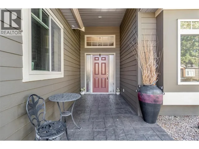 28 - 6833 MEADOWS DRIVE, Oliver 4