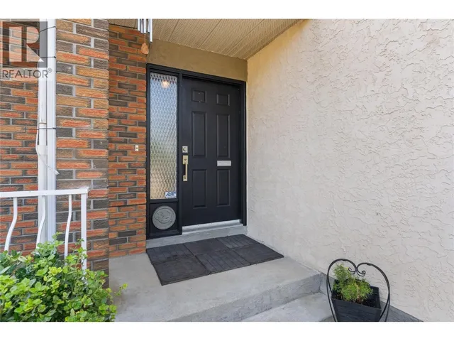 4201 LAKESHORE ROAD, Kelowna 5