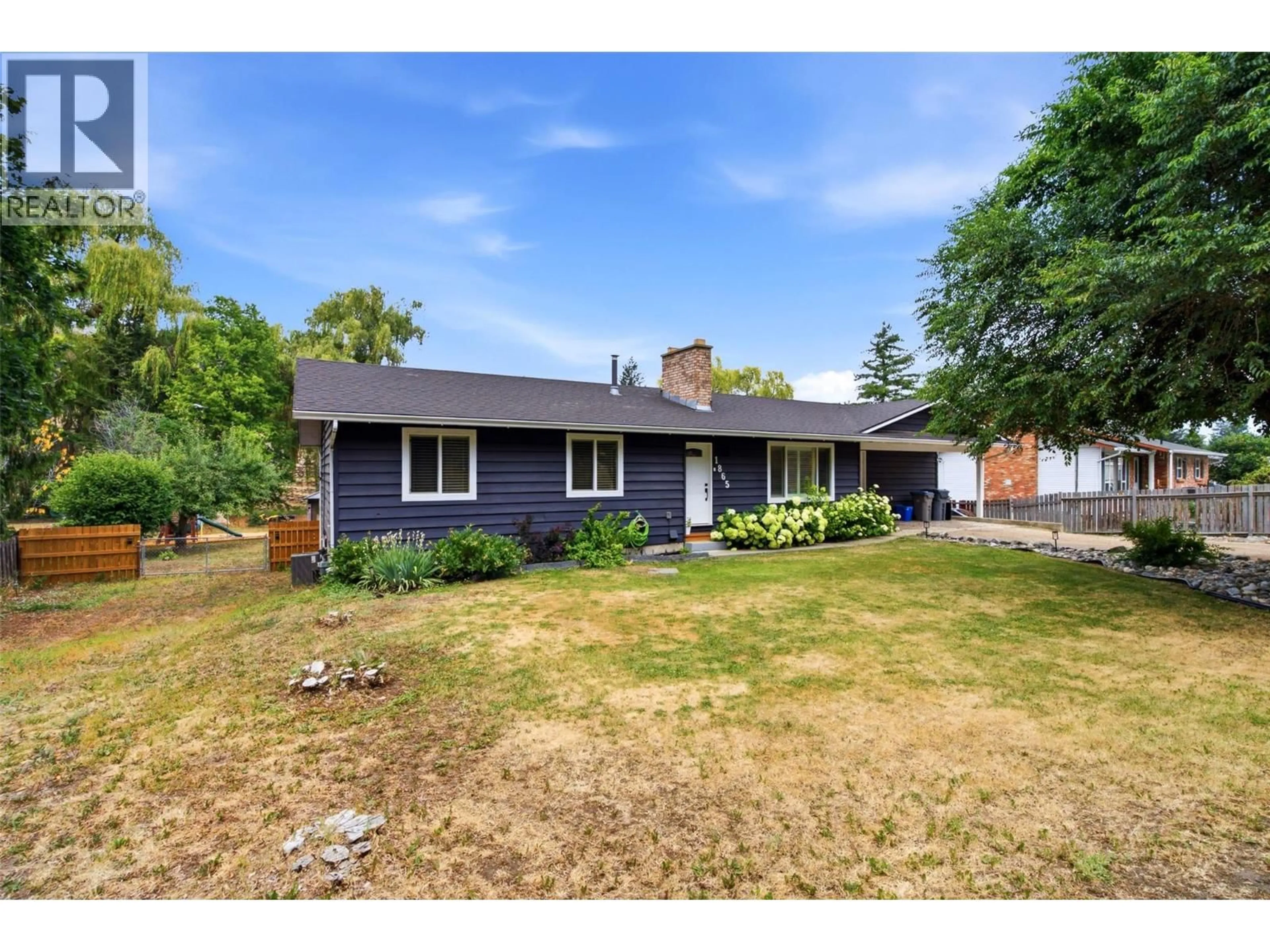 A pic from outside/outdoor area/front of a property/back of a property/a pic from drone, street for 1865 SHUMWAY ROAD, Kamloops British Columbia V2C6T7
