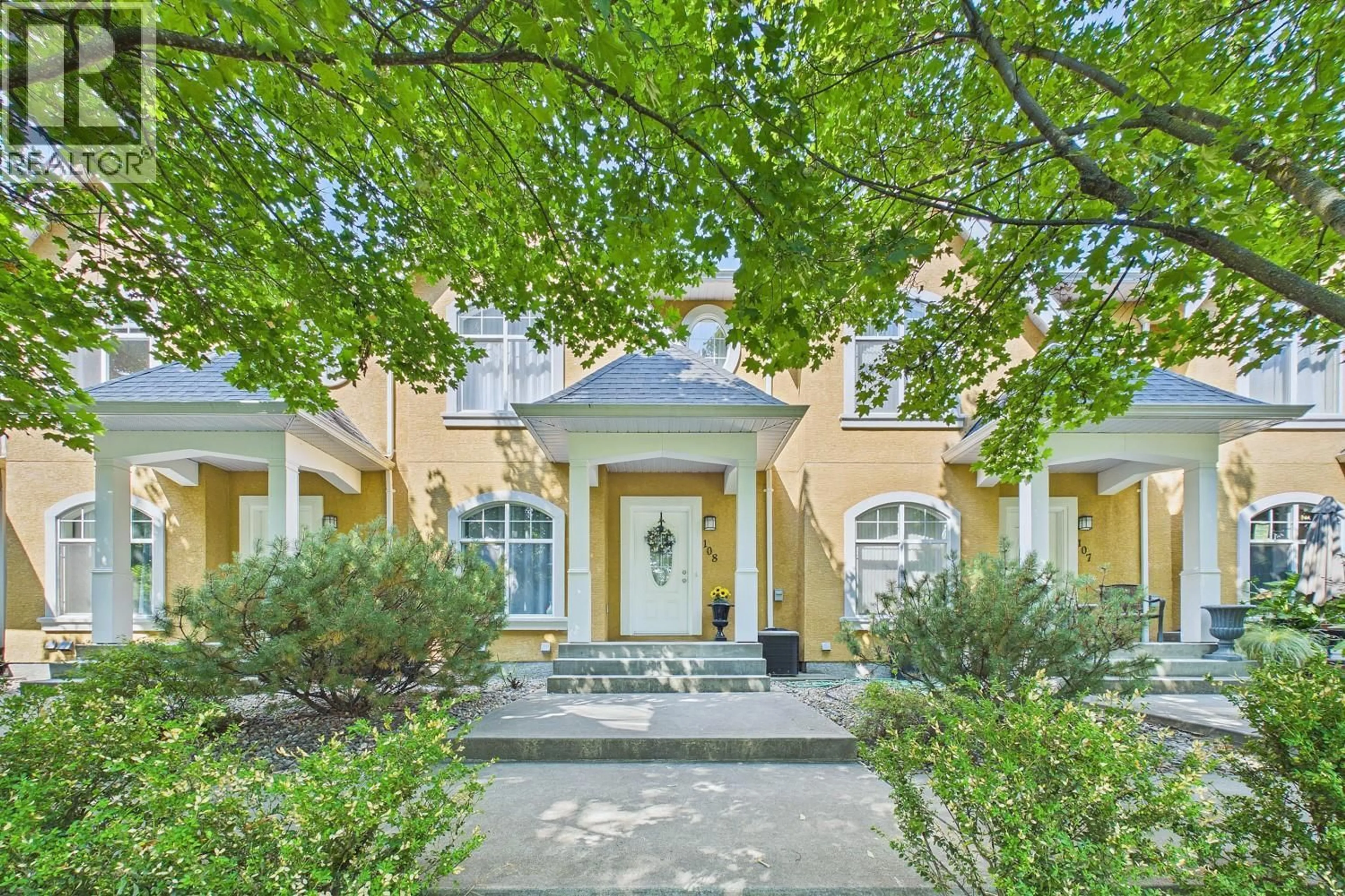 Unknown for 108 - 456 MCPHEE STREET, Kelowna British Columbia V1X8C5