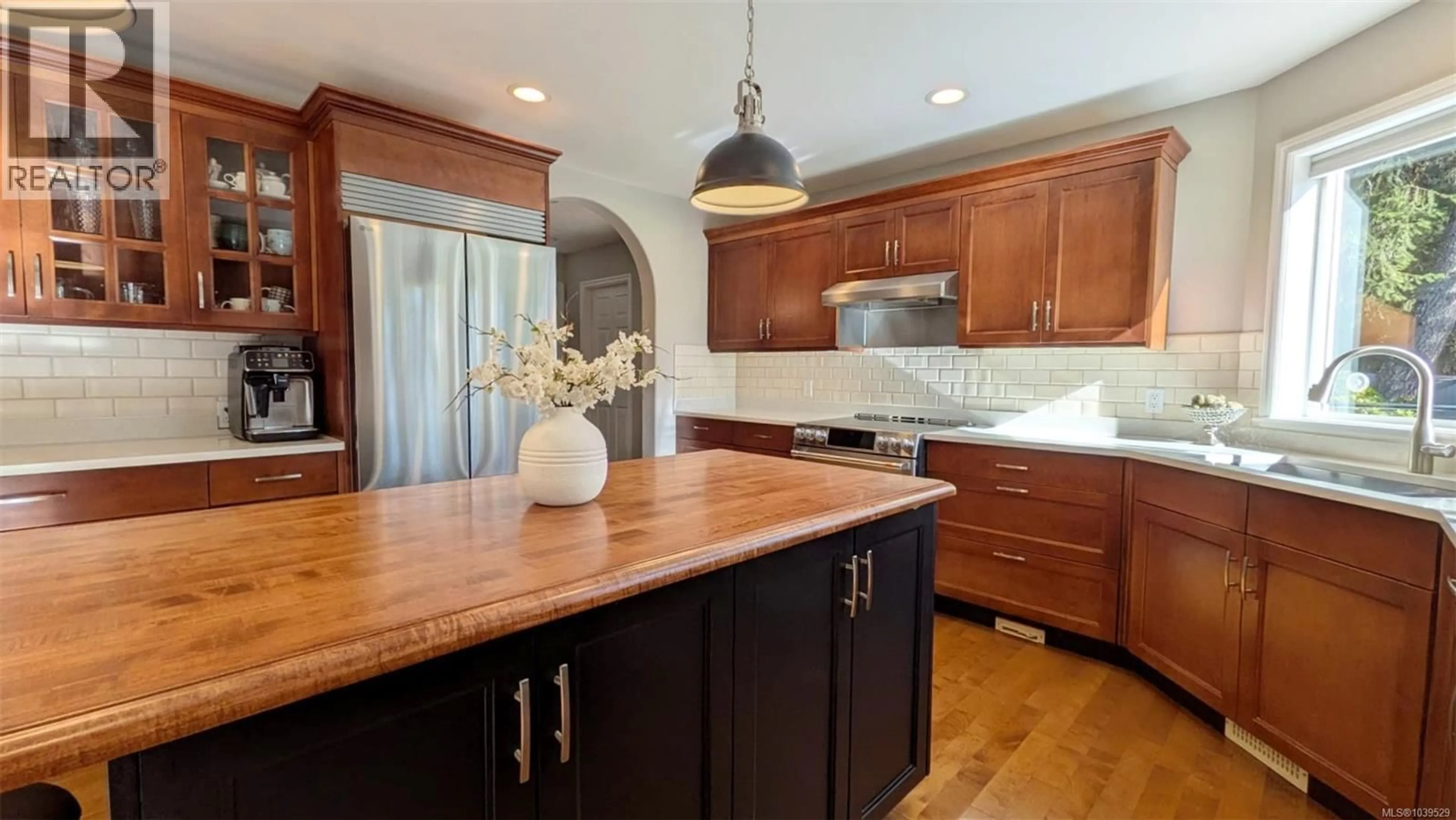 Unknown for 6531 OSPREY PLACE, Duncan British Columbia V9L5S3
