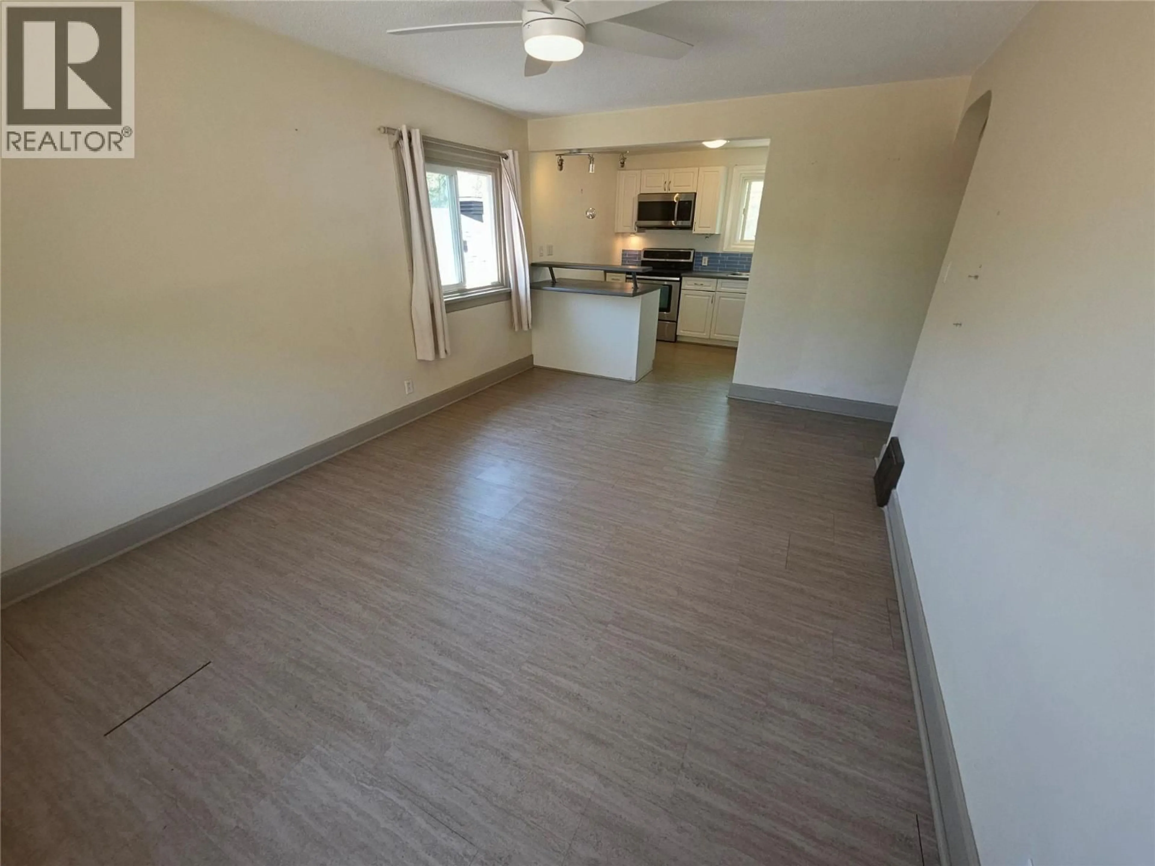A pic of a room for 1188 COLUMBIA AVENUE, Trail British Columbia V1R4L2