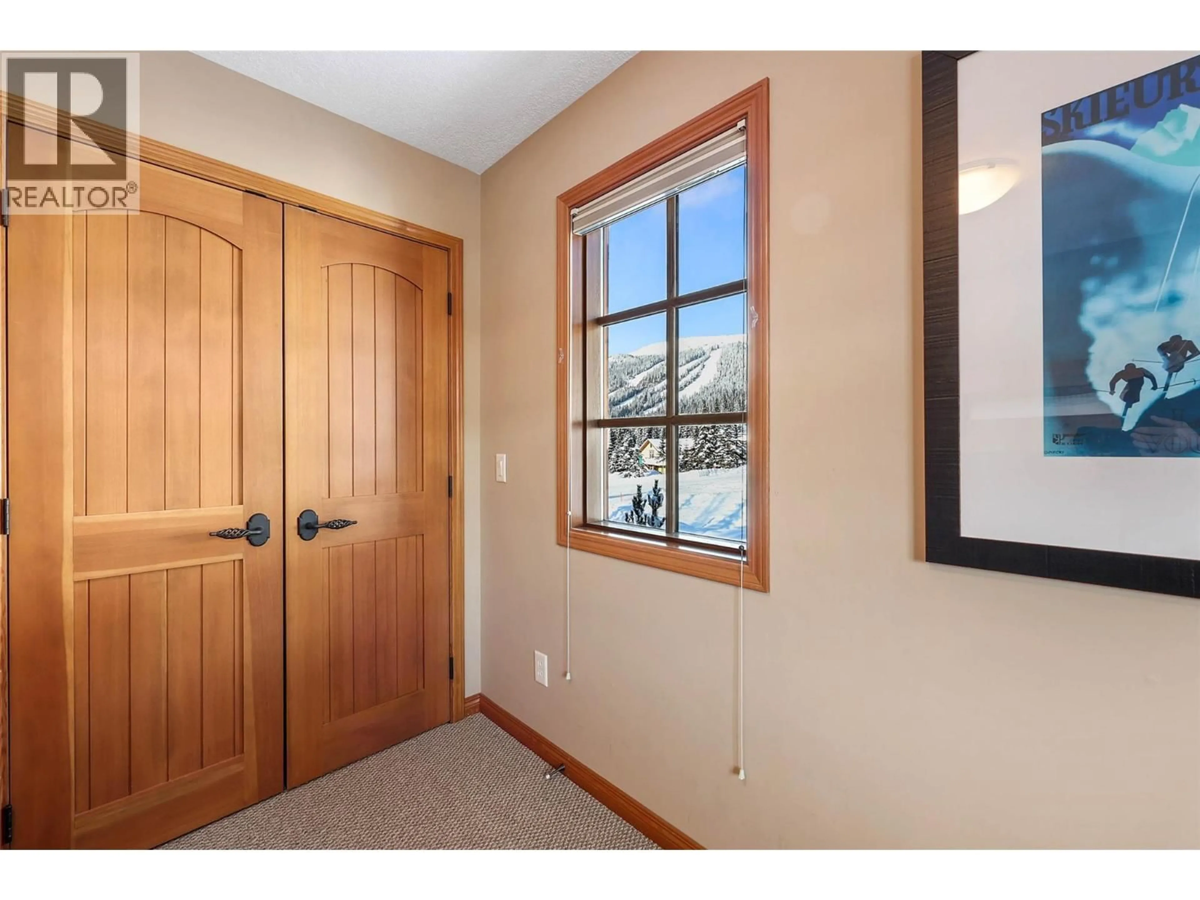 Indoor entryway for 1 - 5000 SUN PEAKS ROAD, Sun Peaks British Columbia V0E5N0