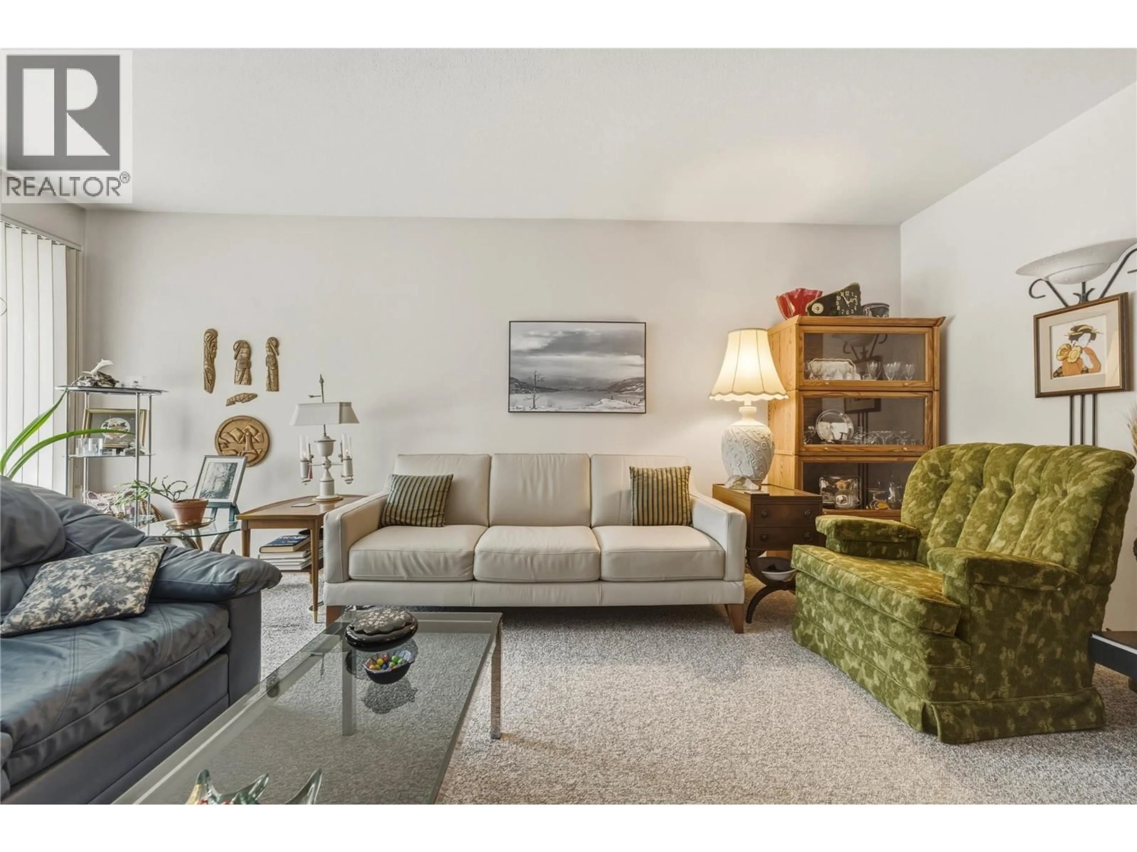 Living room with furniture, unknown for 1507 35 STREET, Vernon British Columbia V1T6A6