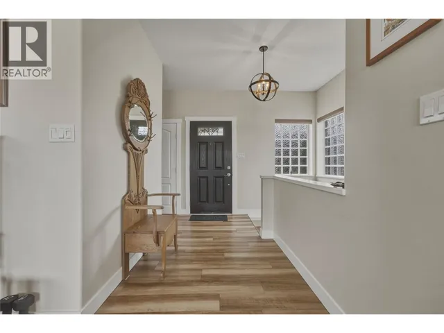 11 - 124 SARSONS ROAD, Vernon 3