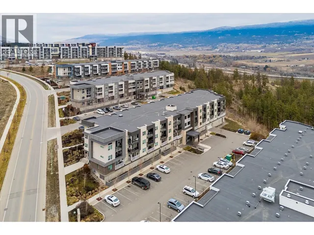 212 - 655 ACADEMY WAY, Kelowna 2