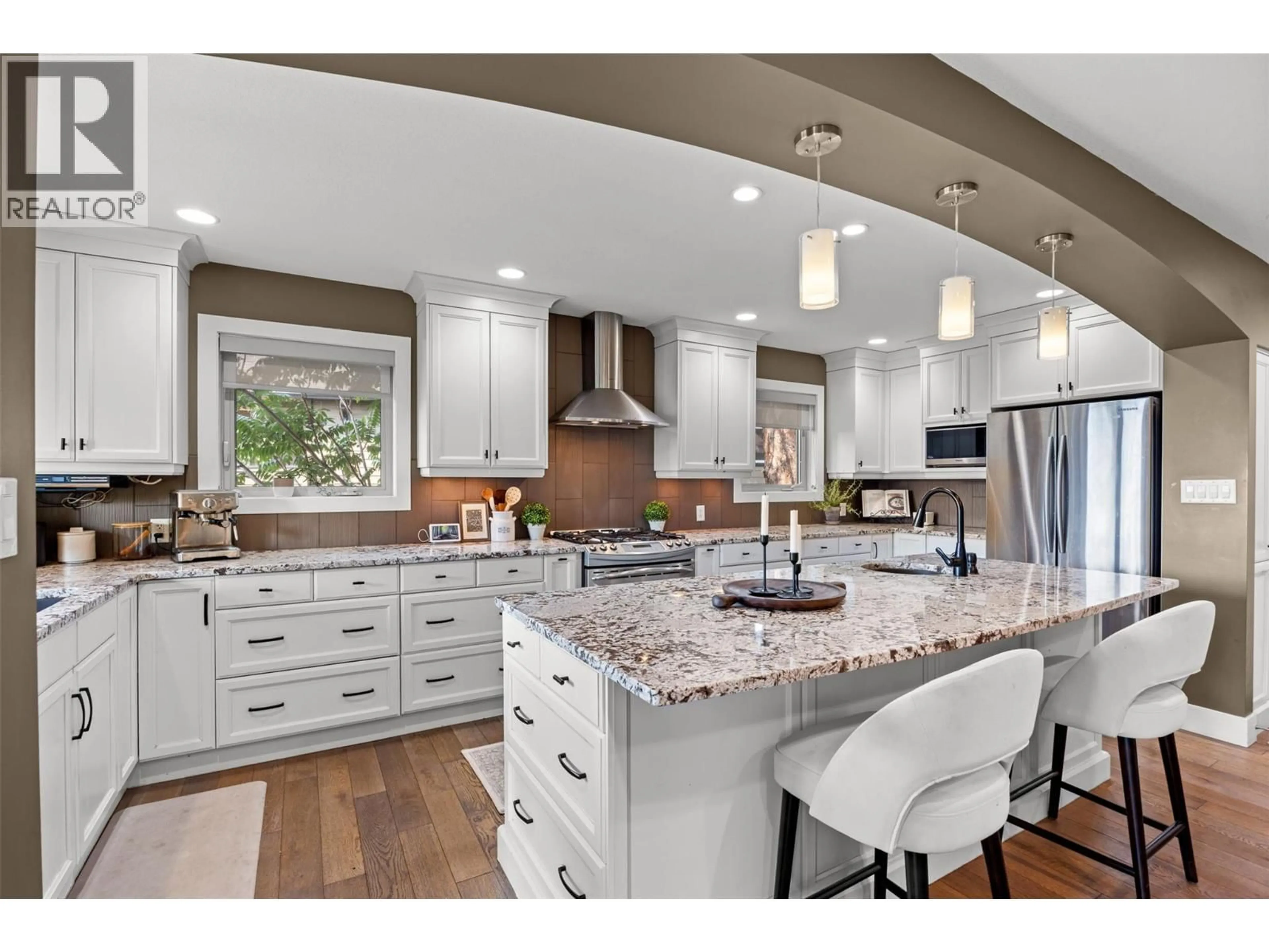 Open concept kitchen, unknown for 2185 SHANNON WAY, West Kelowna British Columbia V4T1S2