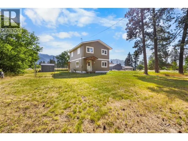 6519 RIVERSIDE AVENUE, Fort Steele 3