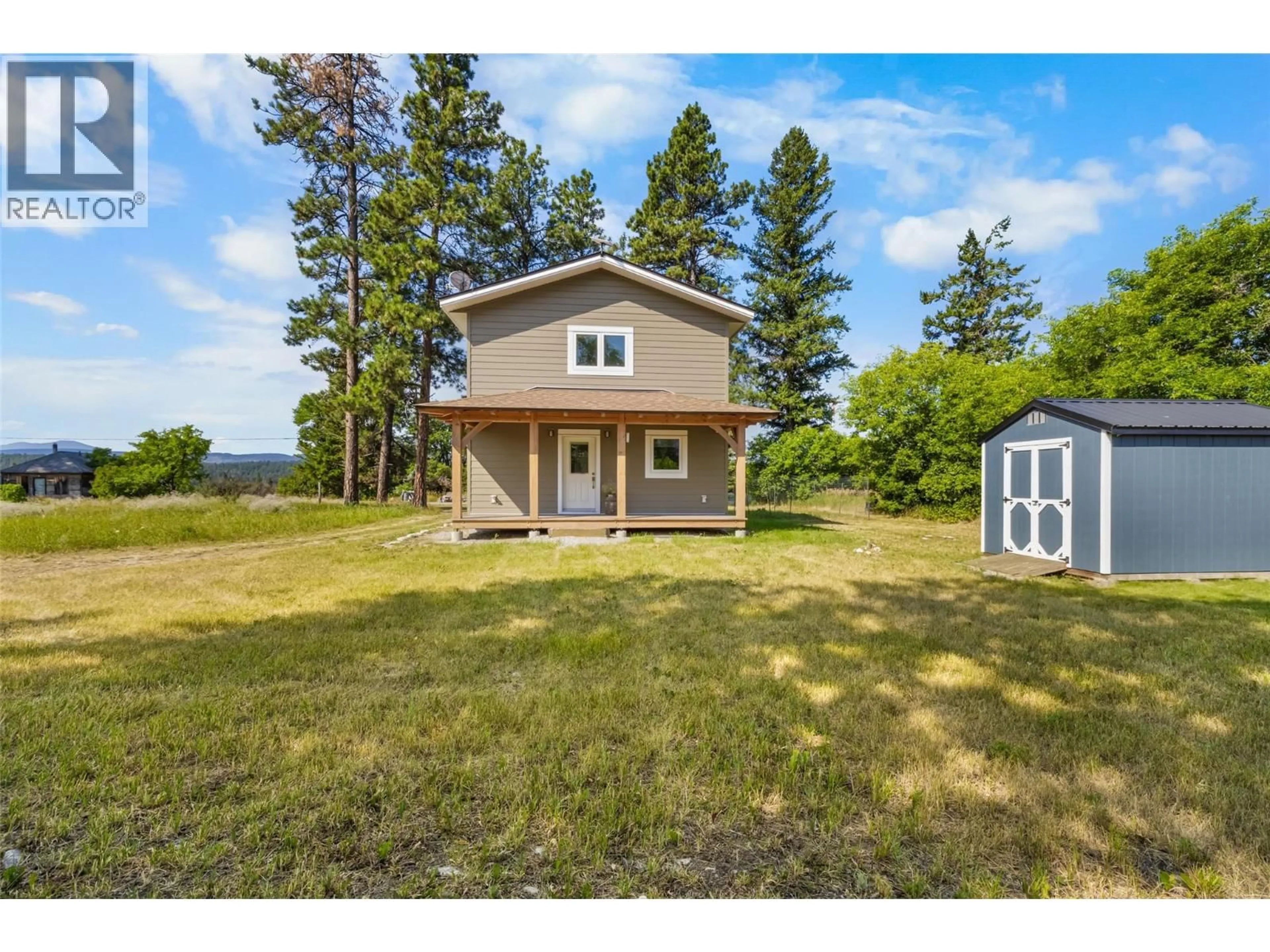 A pic from outside/outdoor area/front of a property/back of a property/a pic from drone, water/lake/river/ocean view for 6519 RIVERSIDE AVENUE, Fort Steele British Columbia V0B1N0