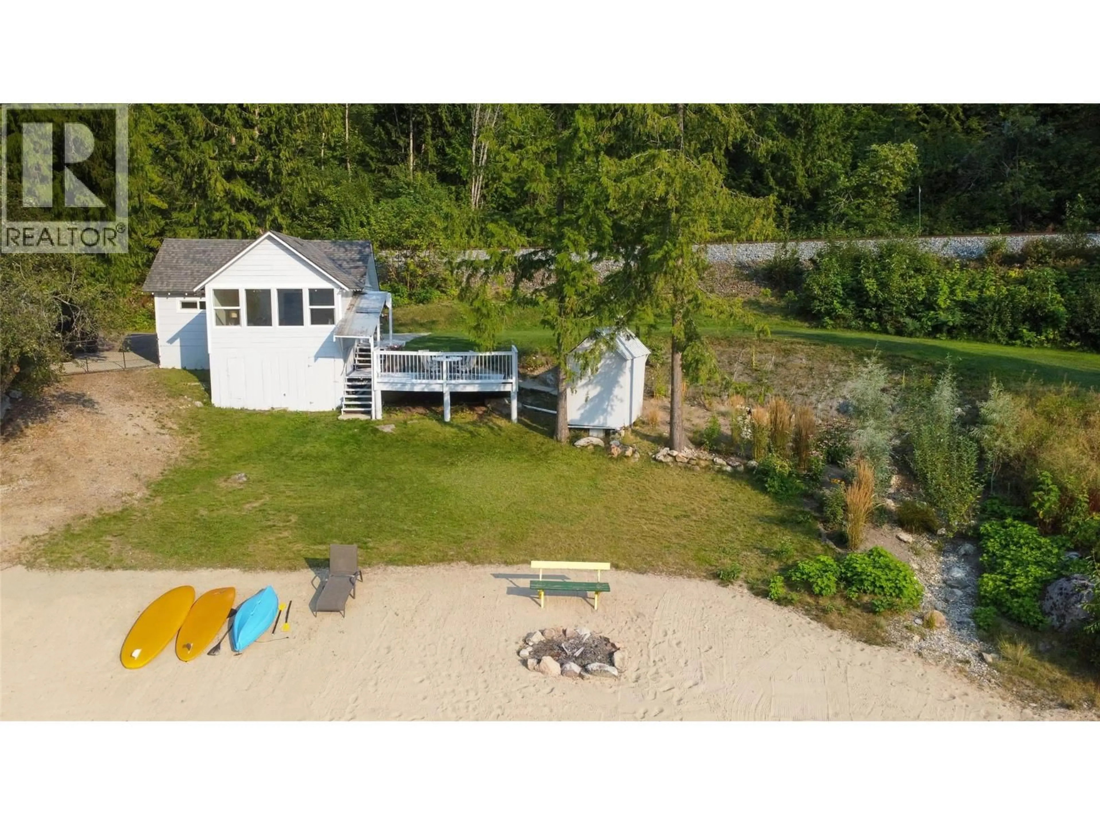 A pic from outside/outdoor area/front of a property/back of a property/a pic from drone, water/lake/river/ocean view for 2205 BEALBY ROAD, Nelson British Columbia V1L6W2